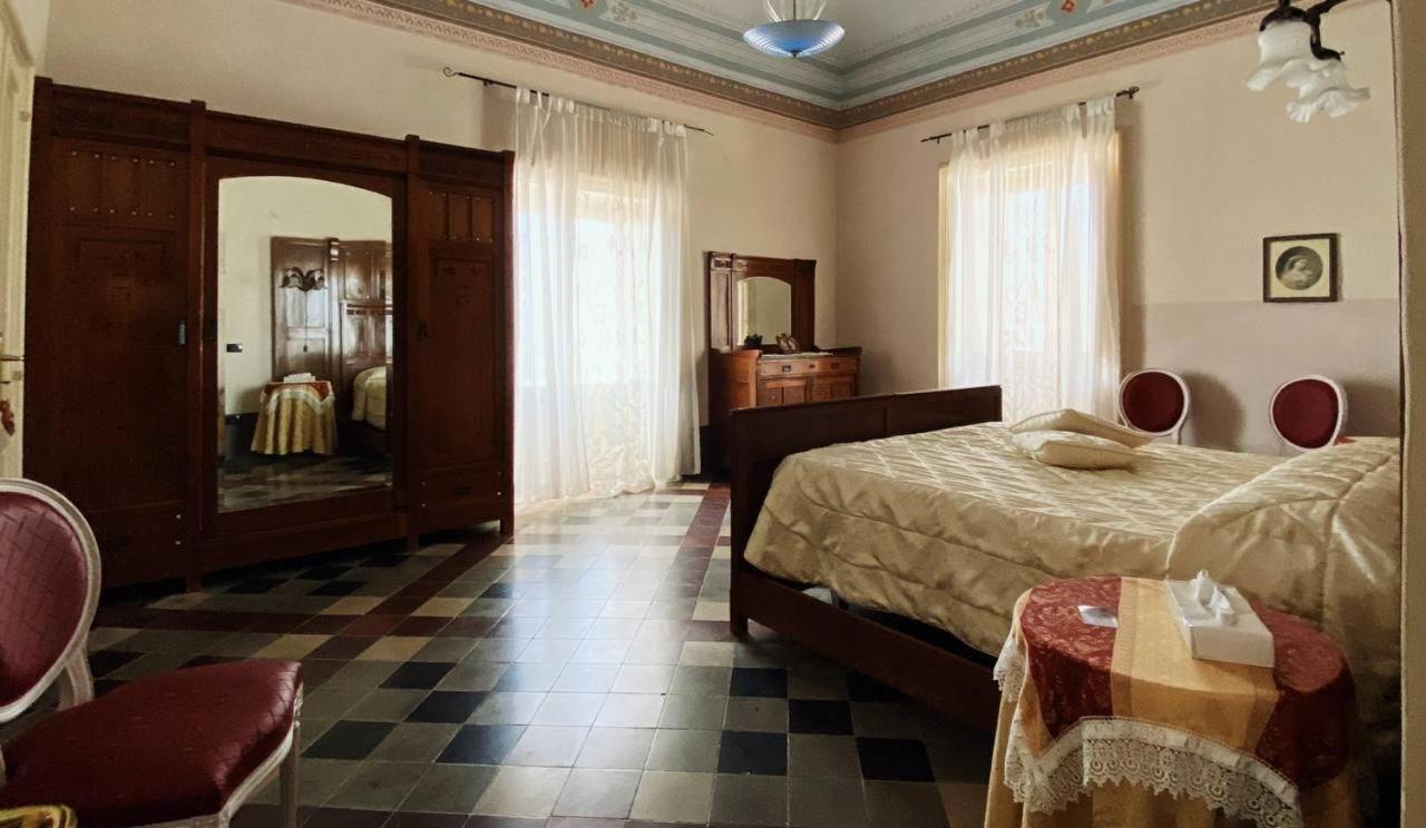 Palazzo Gambuzza, photo 66