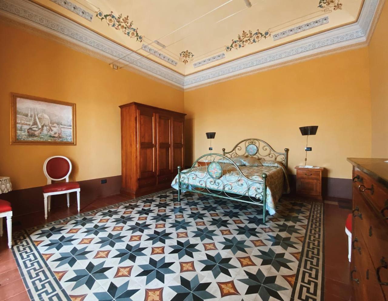 Palazzo Gambuzza, photo 58