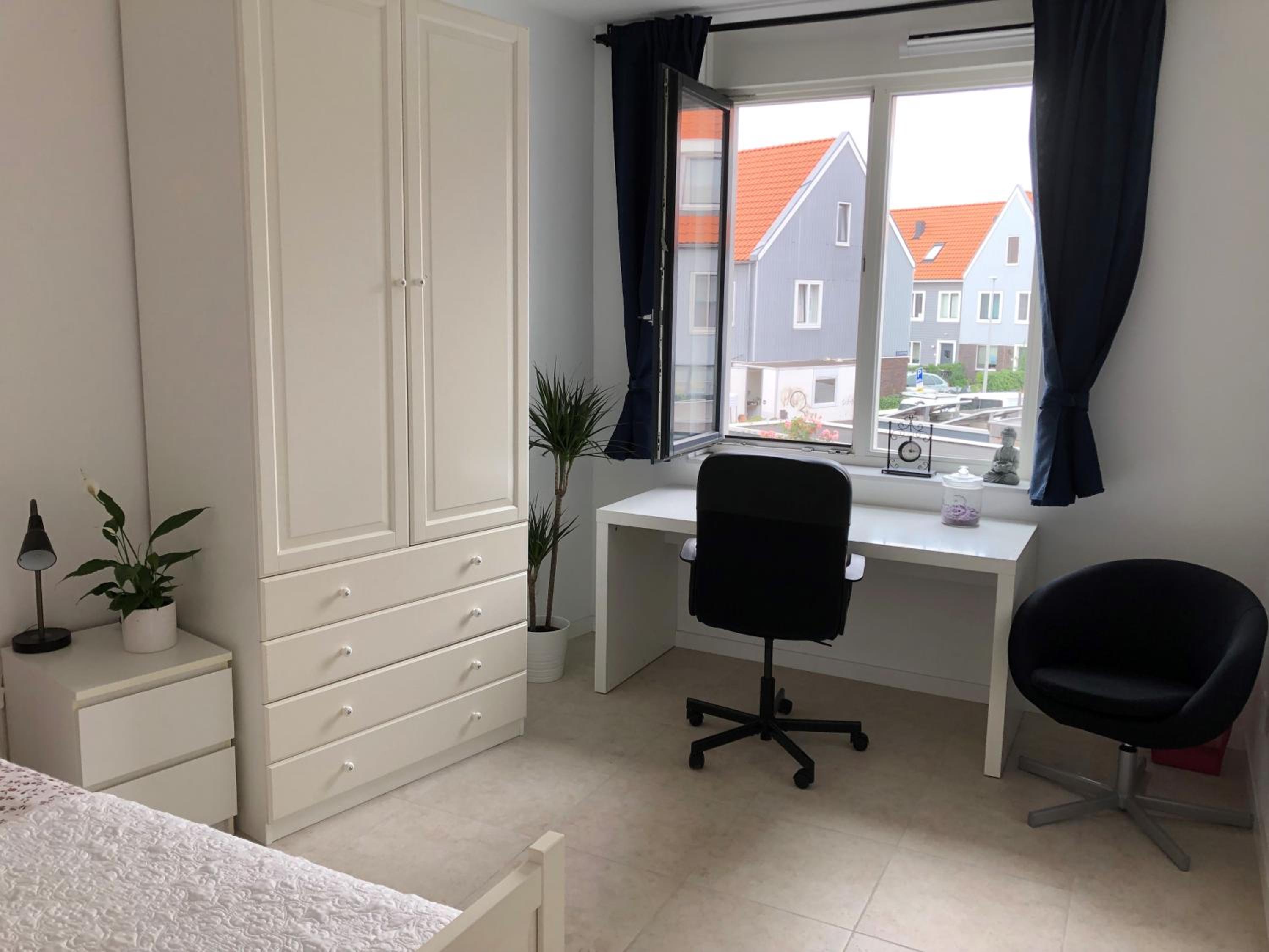 B&B Twiske Zuid, Amsterdam free parking