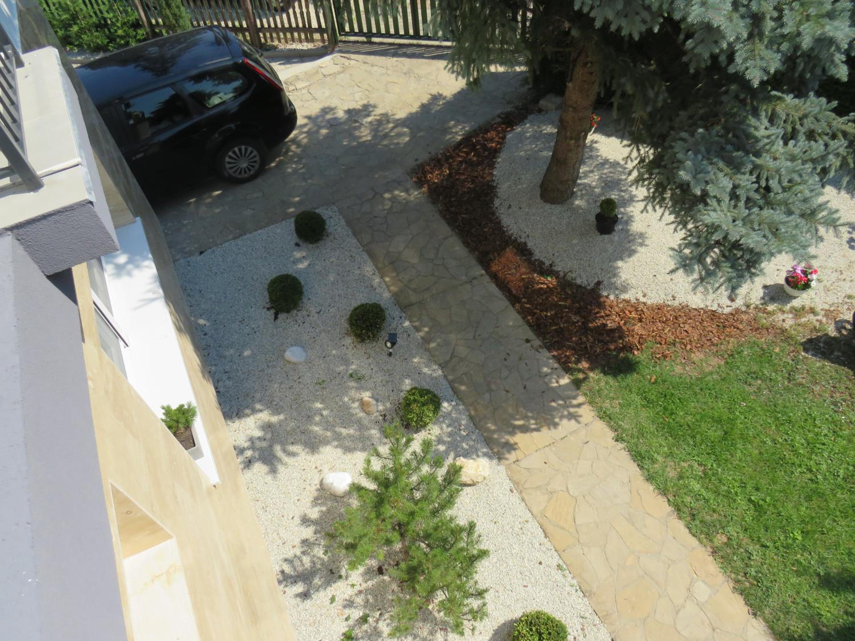 ART INN APARTMANHÁZ BALATON-GYENESDIÁS
