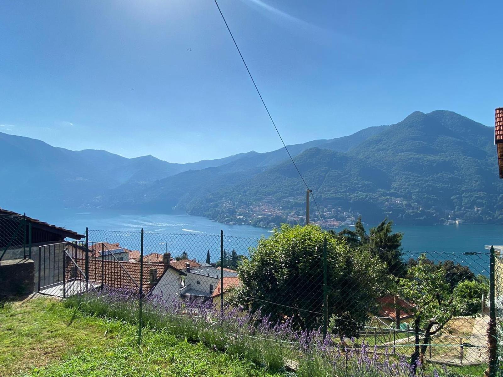 Villa Nova apartment in Moltrasio – Lake Como view 5