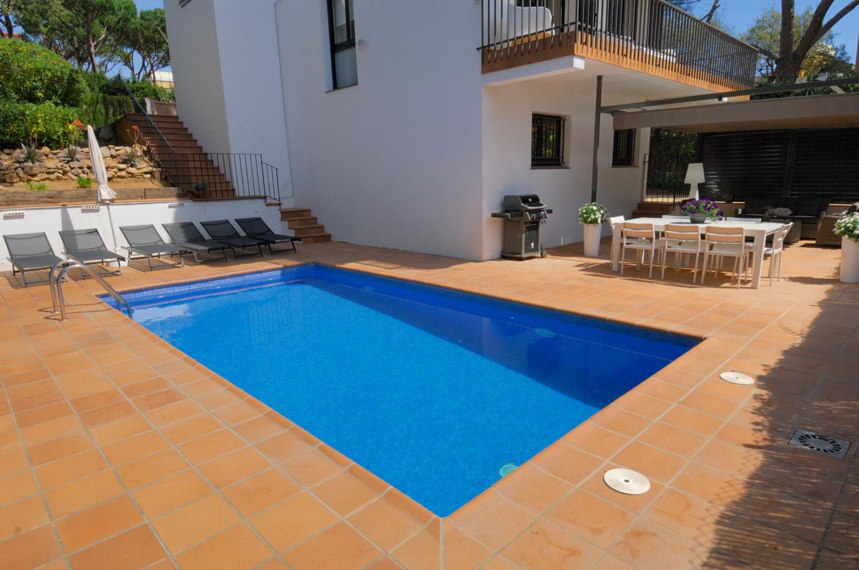 Villa Sierra with Private Pool view 3