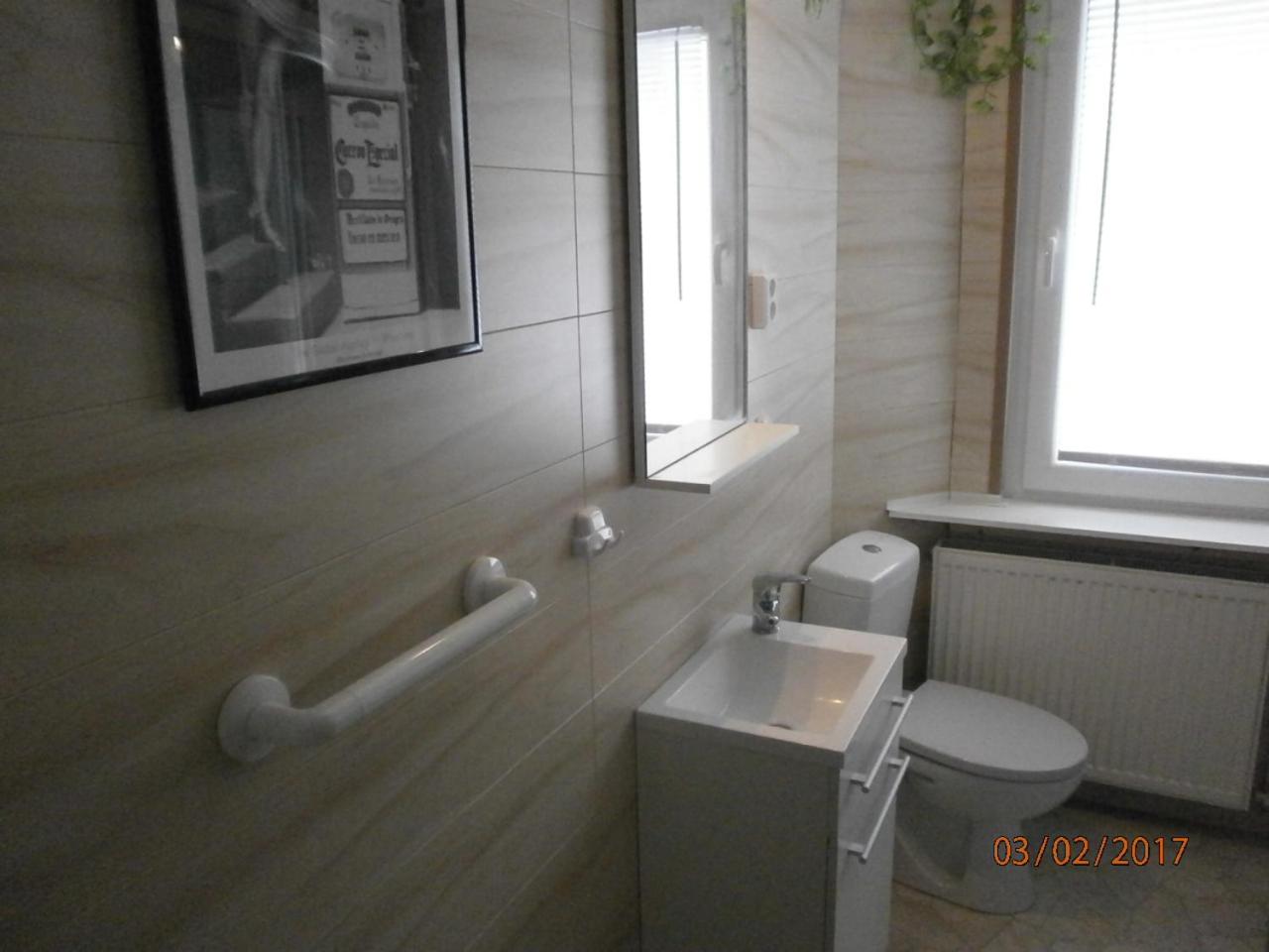 Photo 37