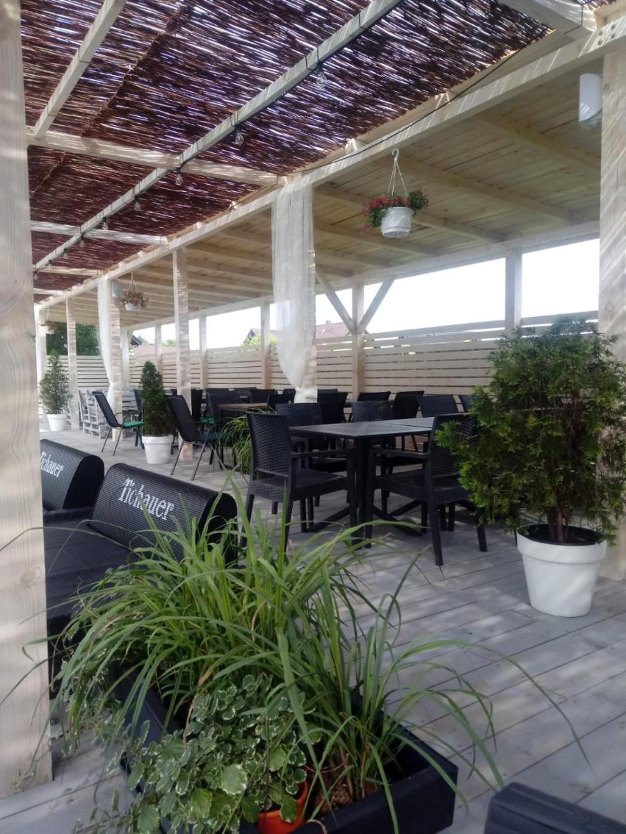 Old Tree Village & Restaurant view 3