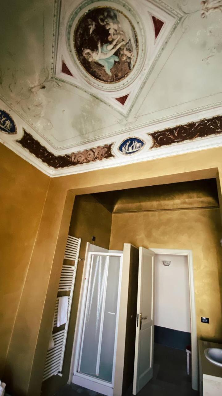 Palazzo Gambuzza, photo 75