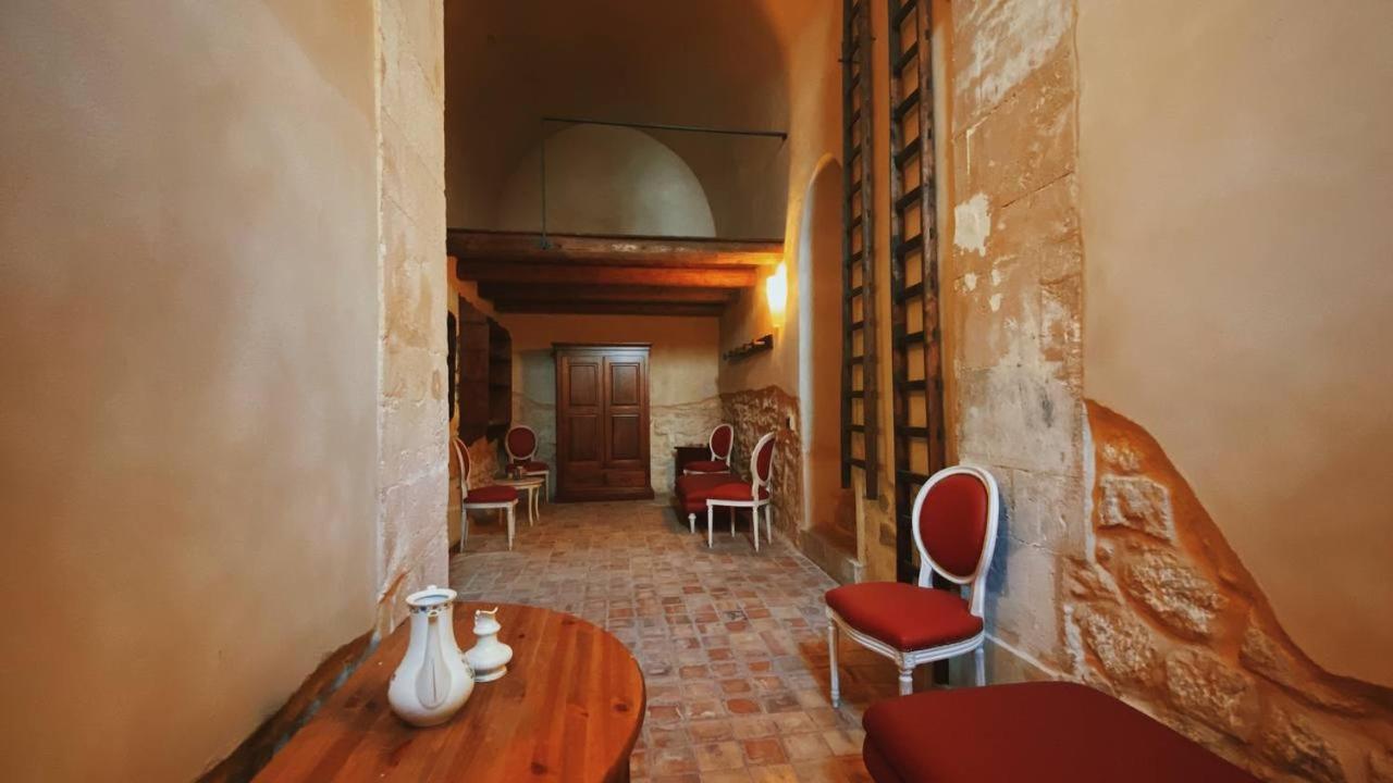 Palazzo Gambuzza, photo 41