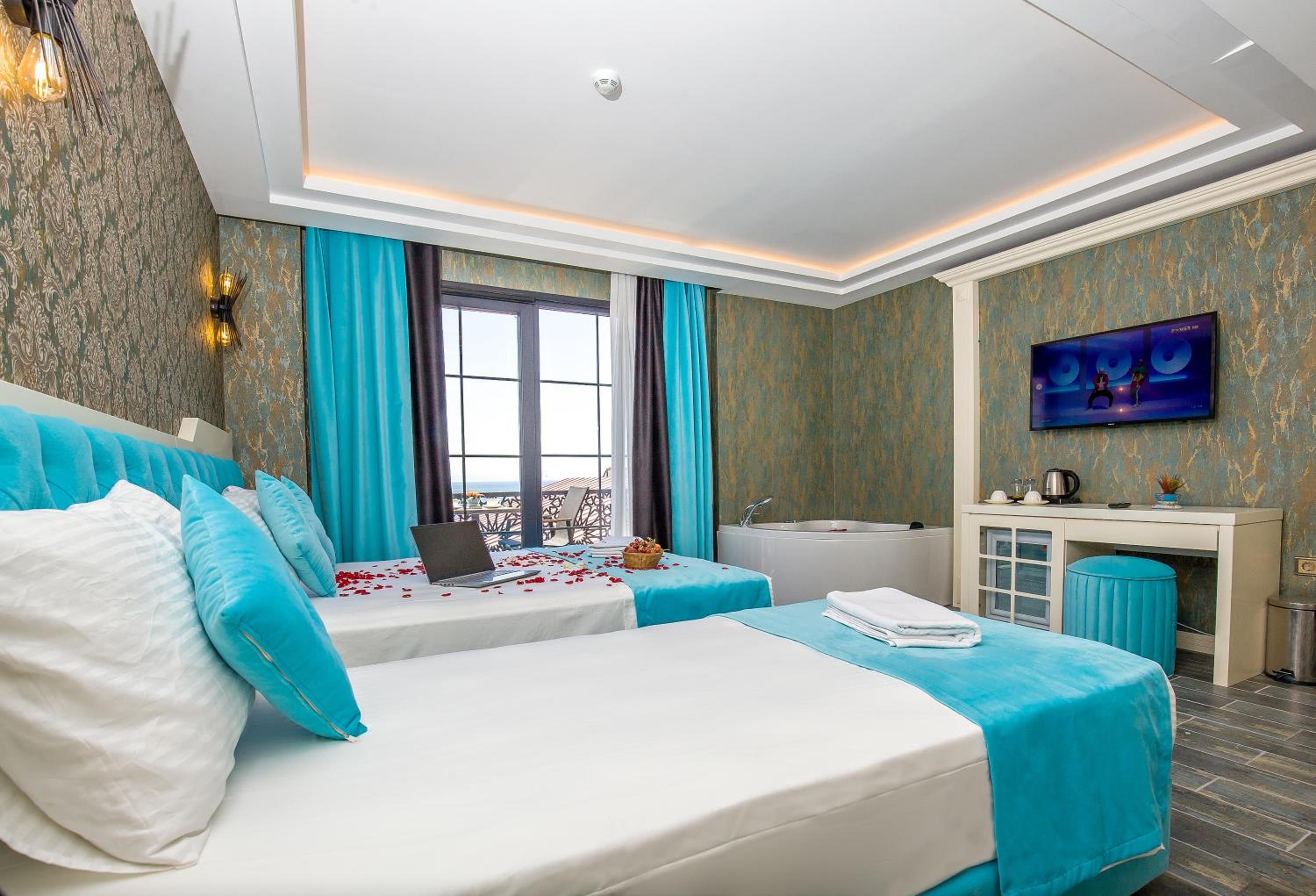 The Lea Hotel - Image 8