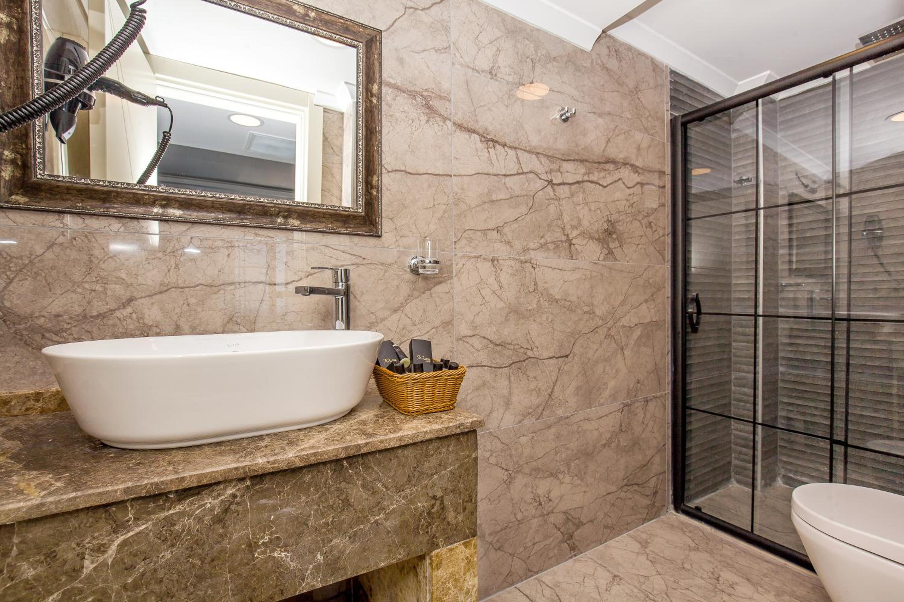 The Lea Hotel - Image 21
