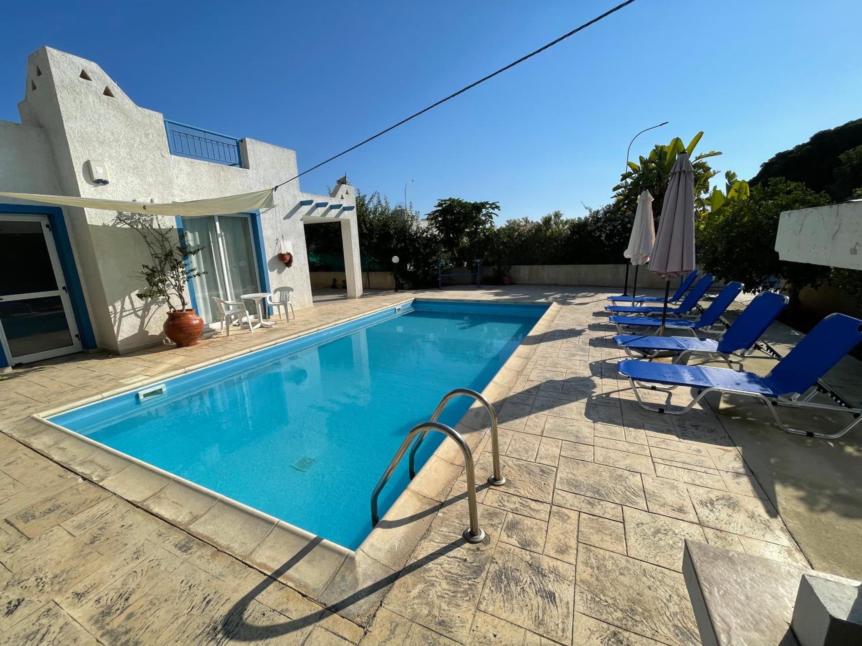 Holiday Villas in Cyprus (Philippos villa 5)