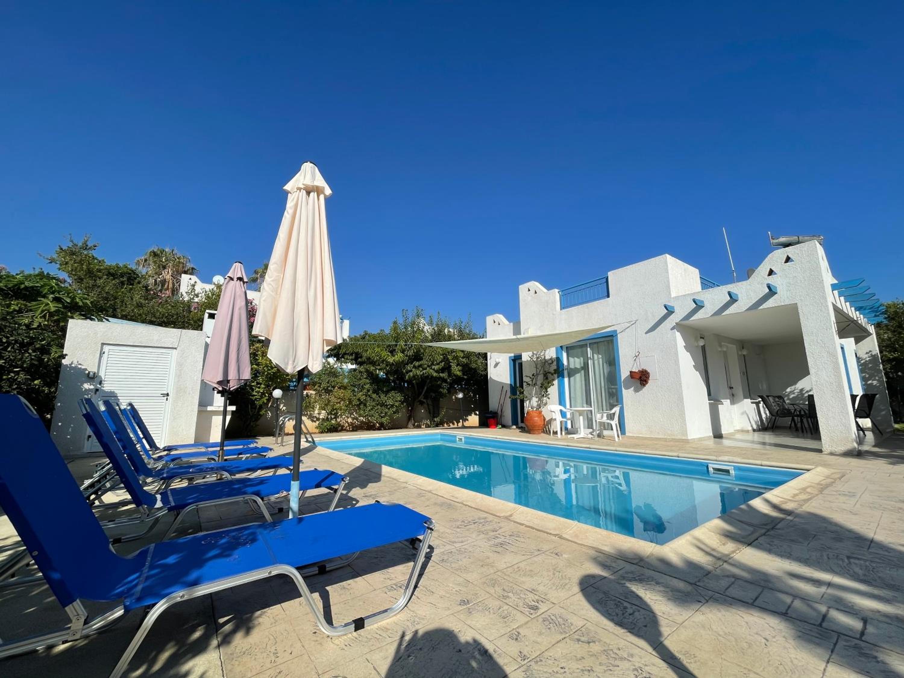 Holiday Villas in Cyprus (Philippos villa 5)