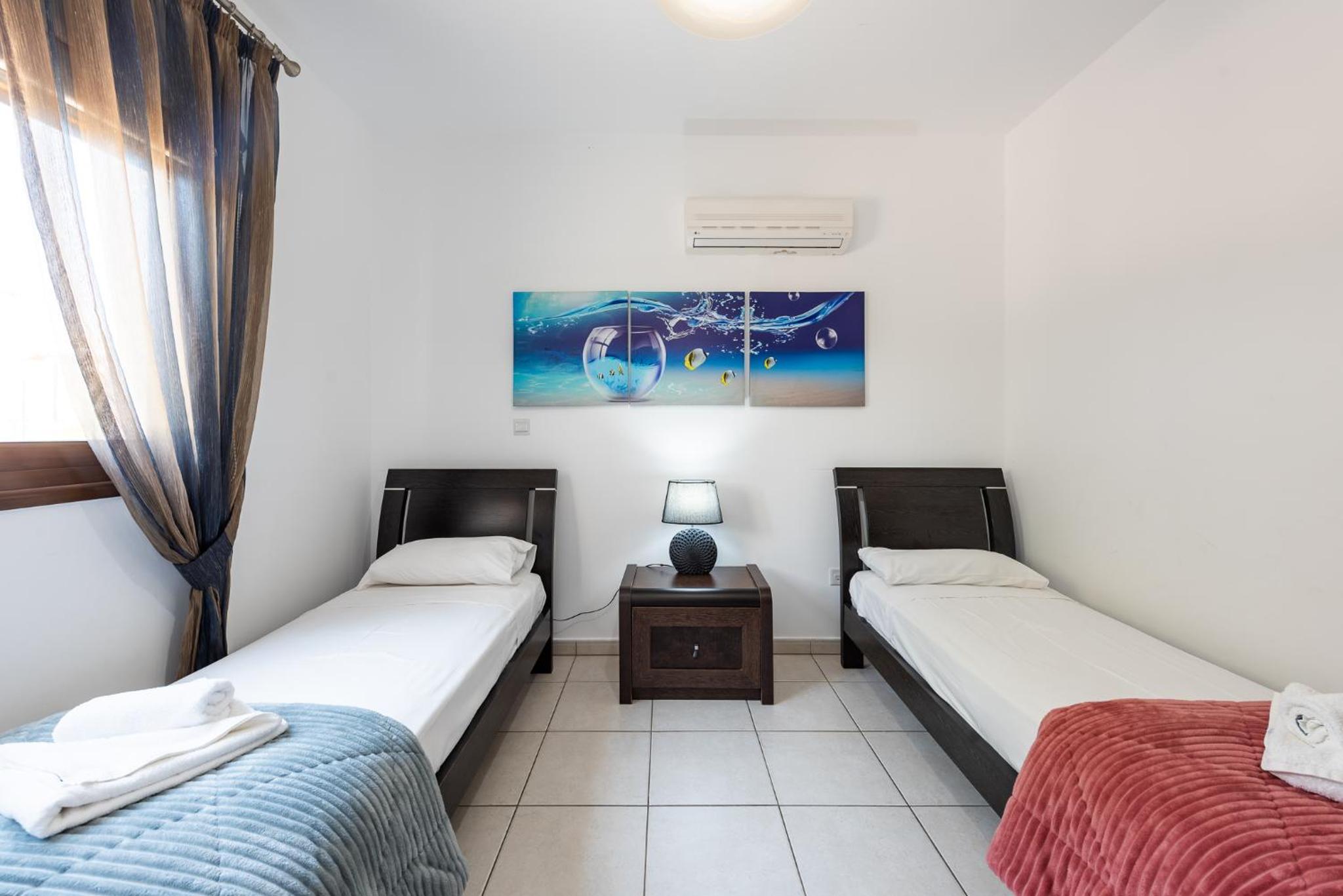 Sea Front Oceanus H3 by Ezoria Villas