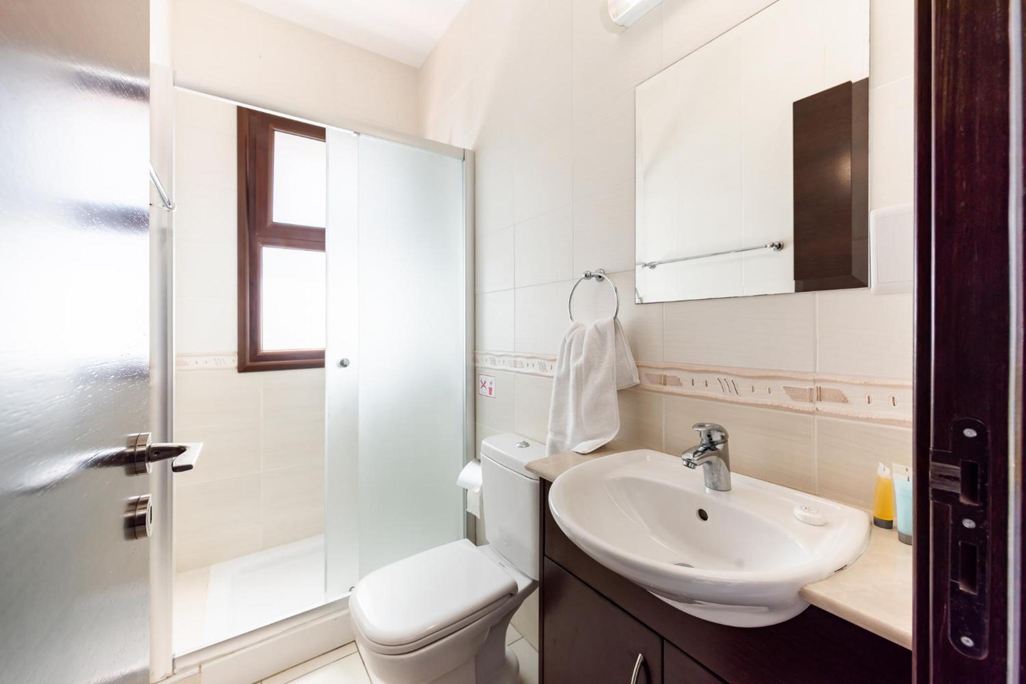 Sea Front Oceanus H3 by Ezoria Villas