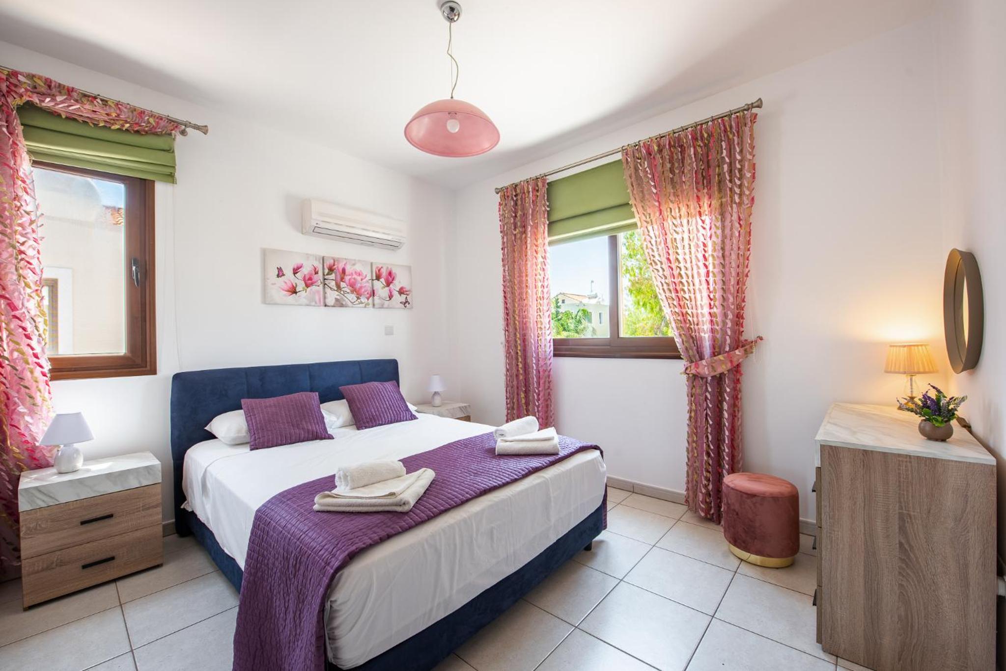 Sea Front Oceanus H3 by Ezoria Villas