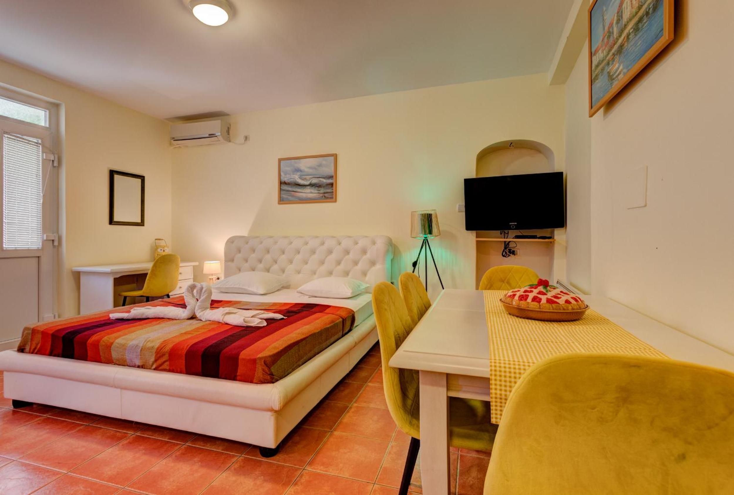 Splendid Apartments view 4