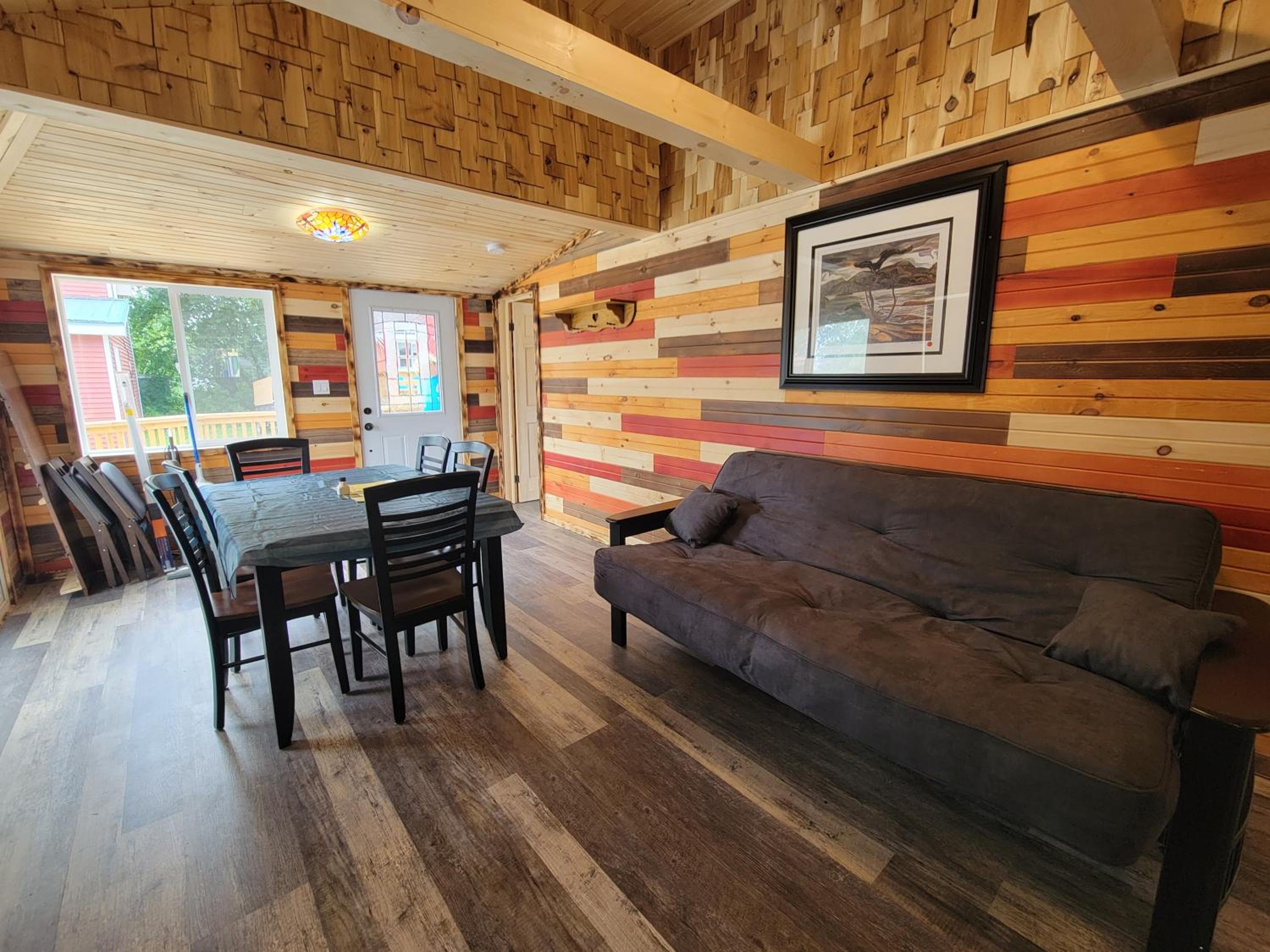 Stoneburg Cove Cottages