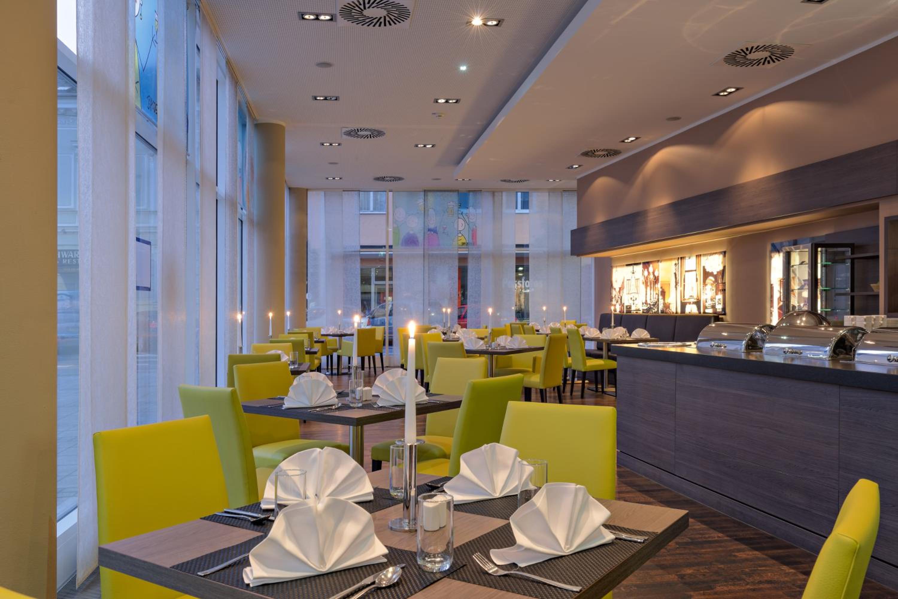 Linz Vacations - Park Inn by Radisson Linz - Property Image 25