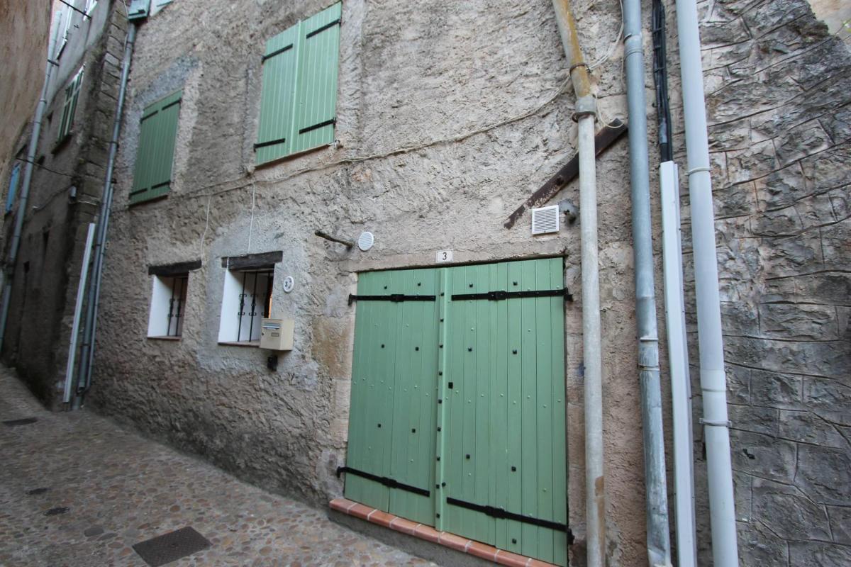 Photo 6