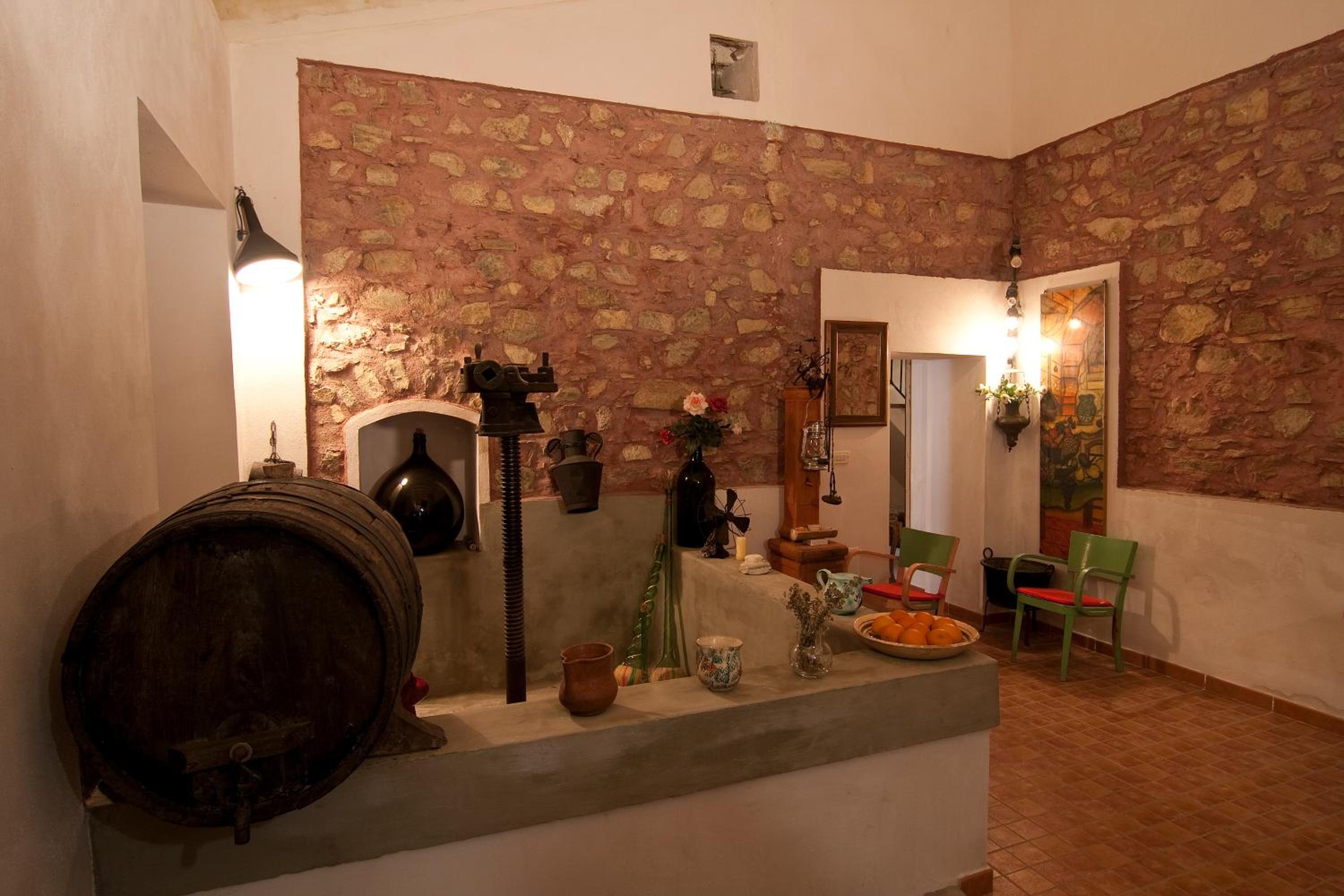 Photo 23