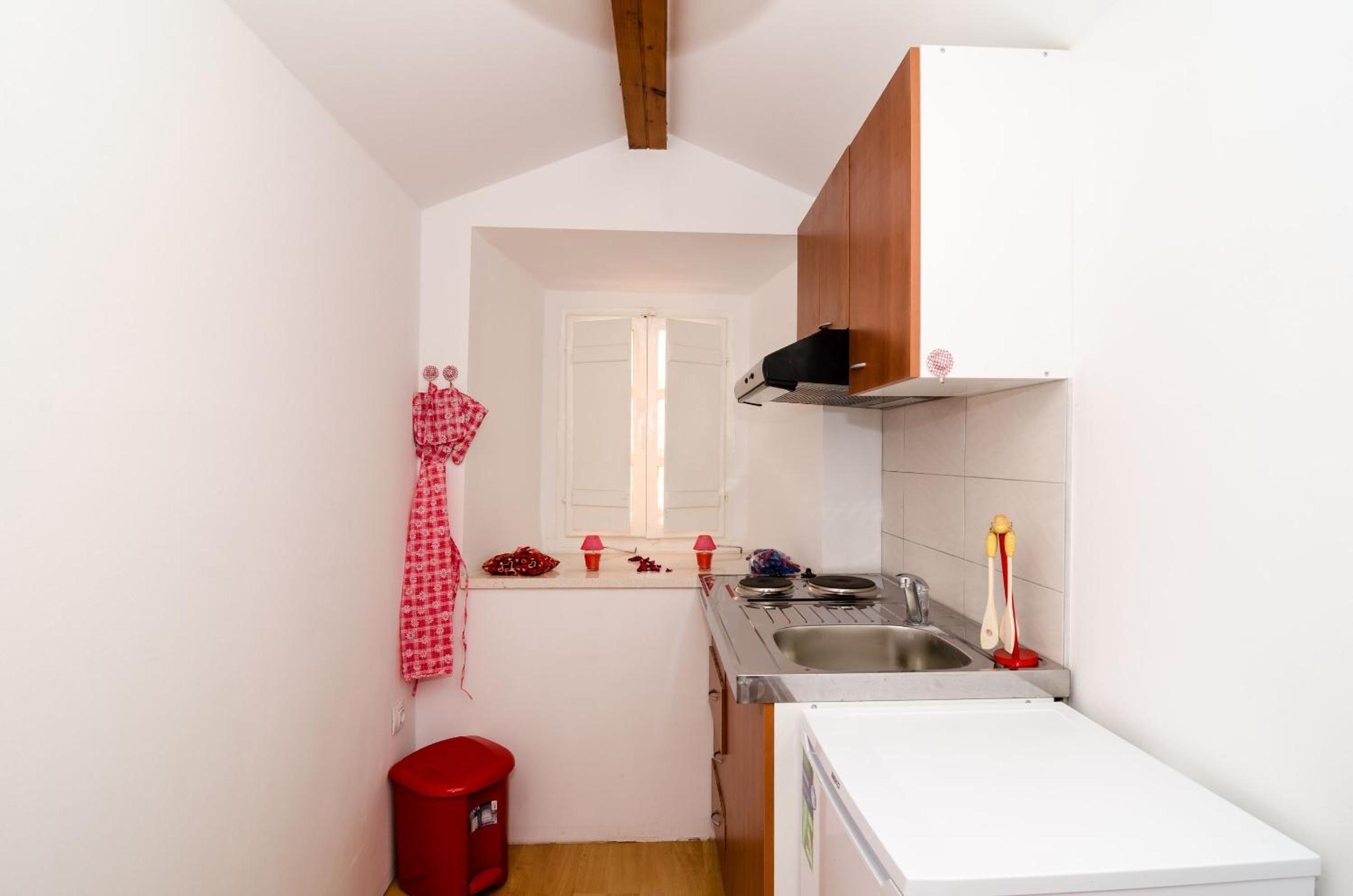 Apartment Ira