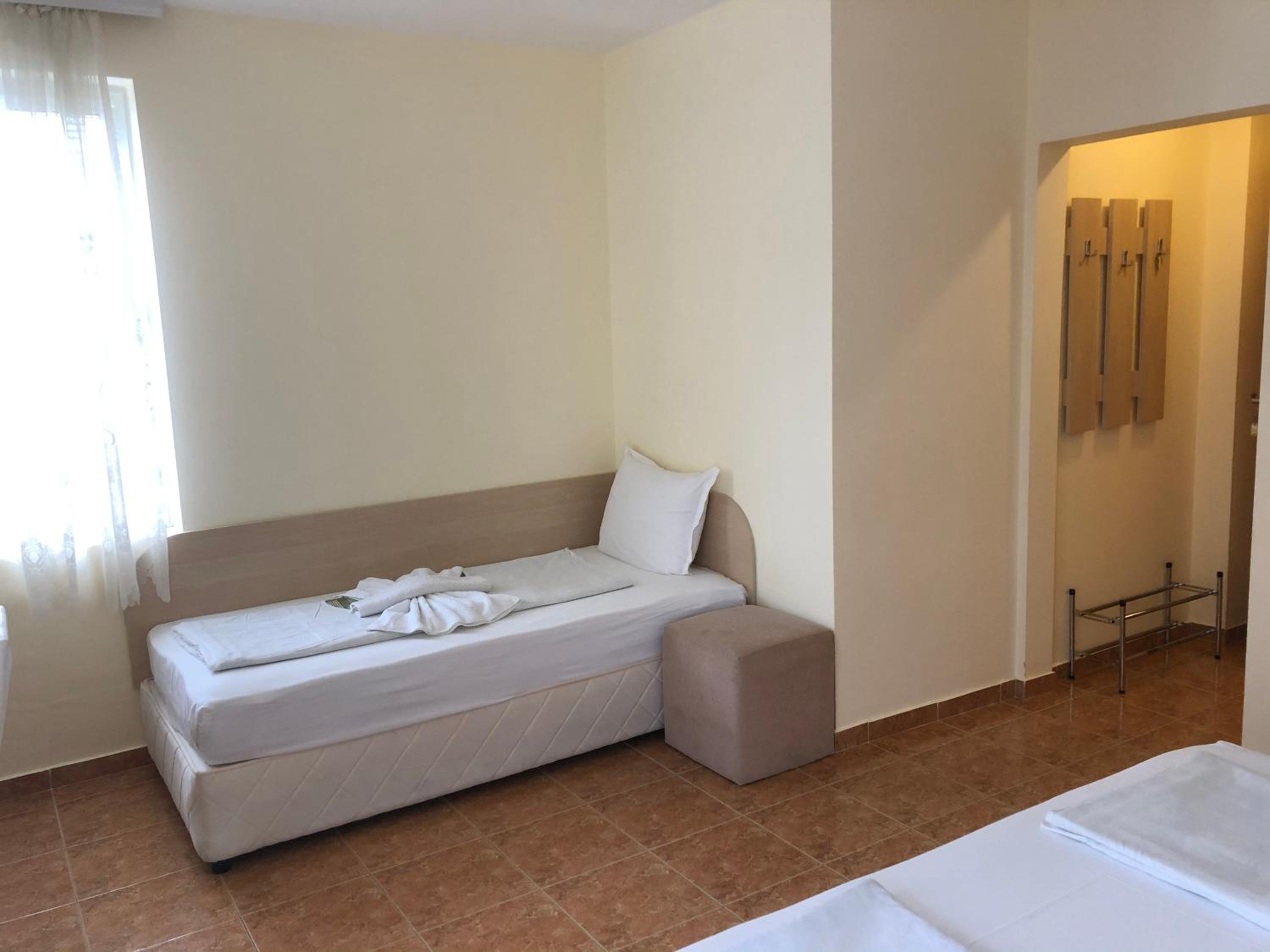 Borko Guest House