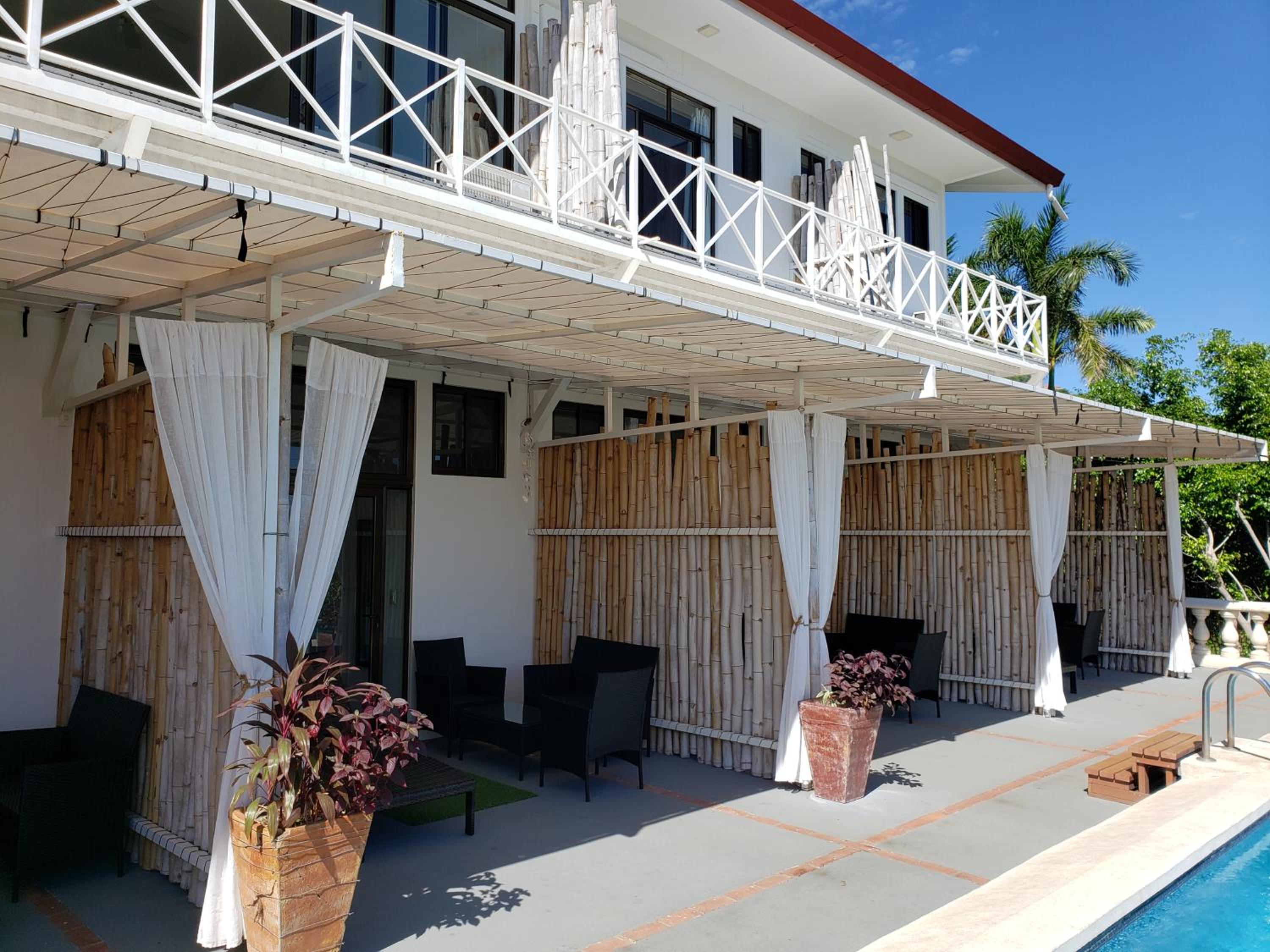 Pura Vista Hotel