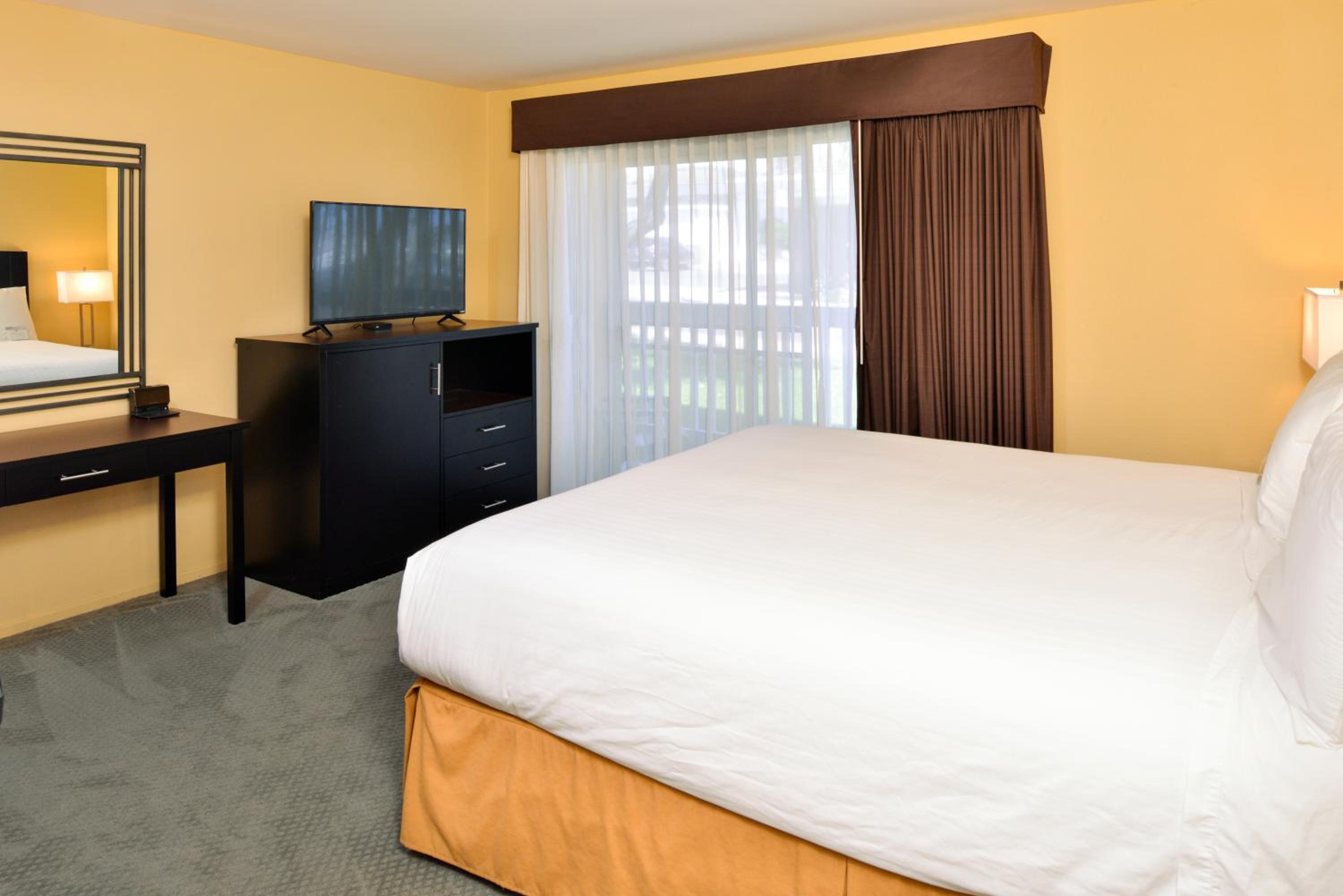 Dana Point Vacations - Dana Point Marina Inn - Property Image 3