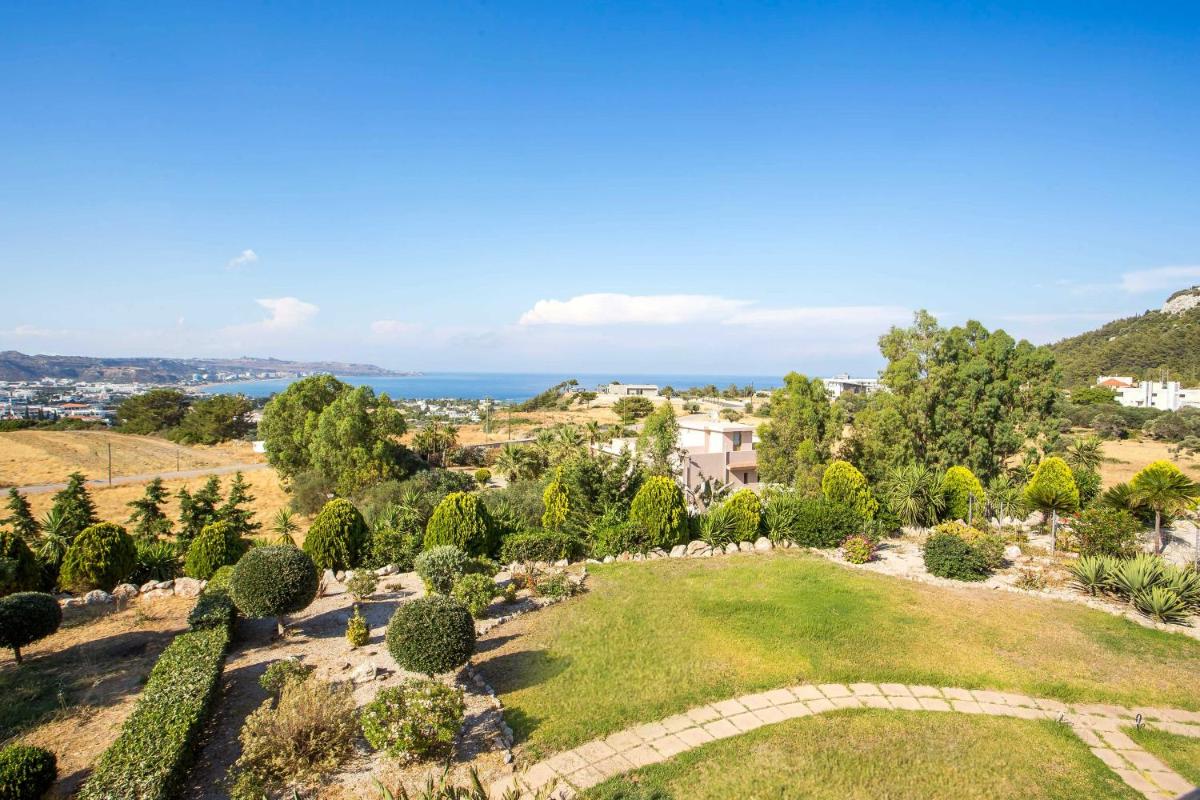 AGGELOS GARDEN VIEW photo 2