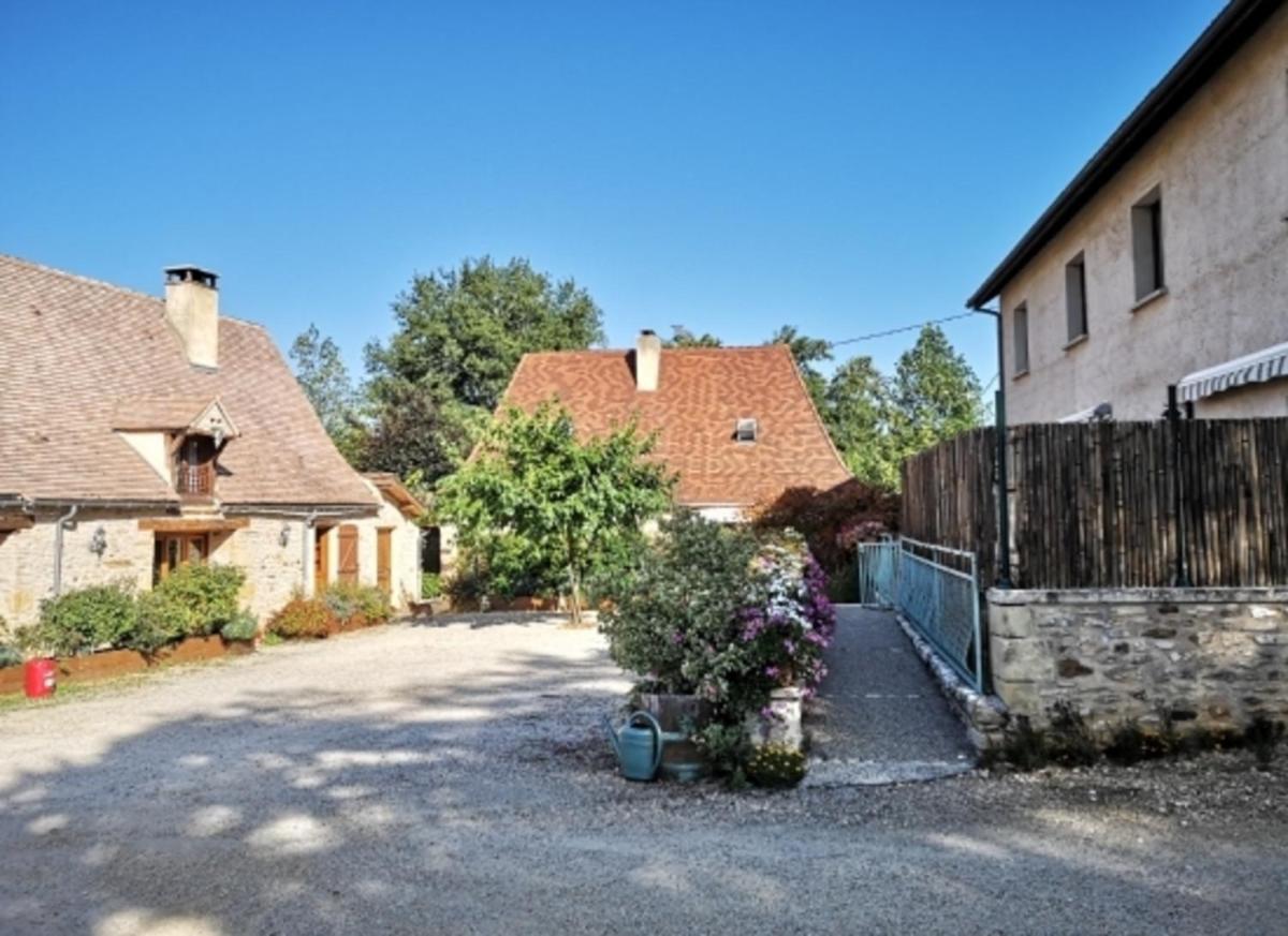 Gite la Rose - in the heart of the Dordogne for 8 people view 3