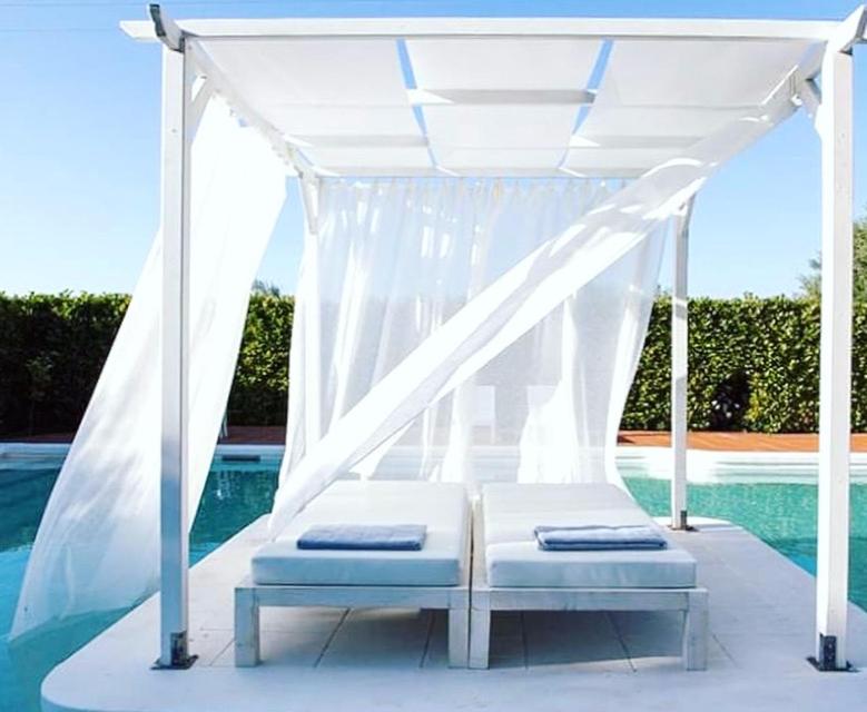 Villa Angela Pool & Suites, piscina privata, giardino, barbecue, parcheggio e WiFi gratuita