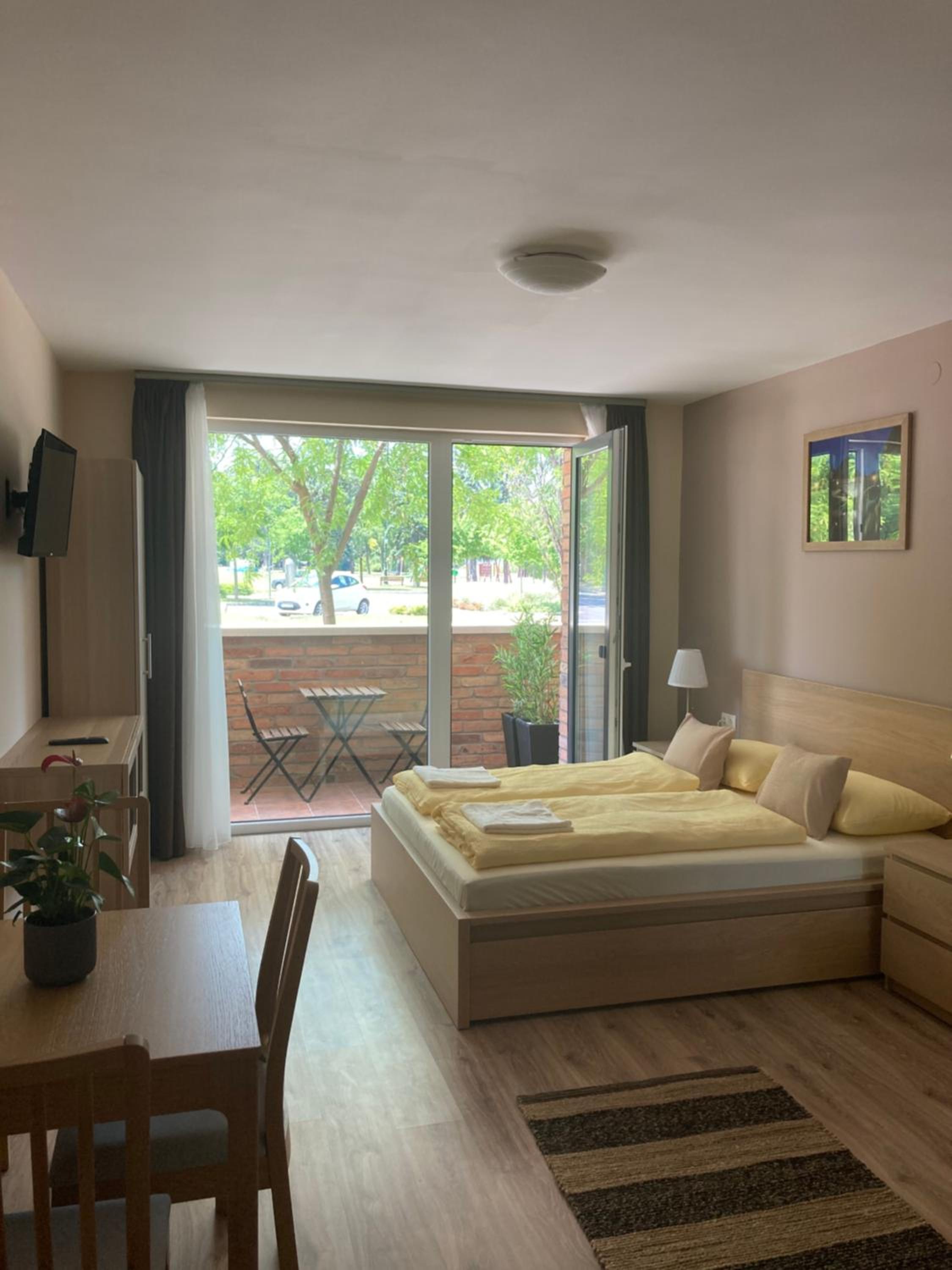 Castellum Apartmanház