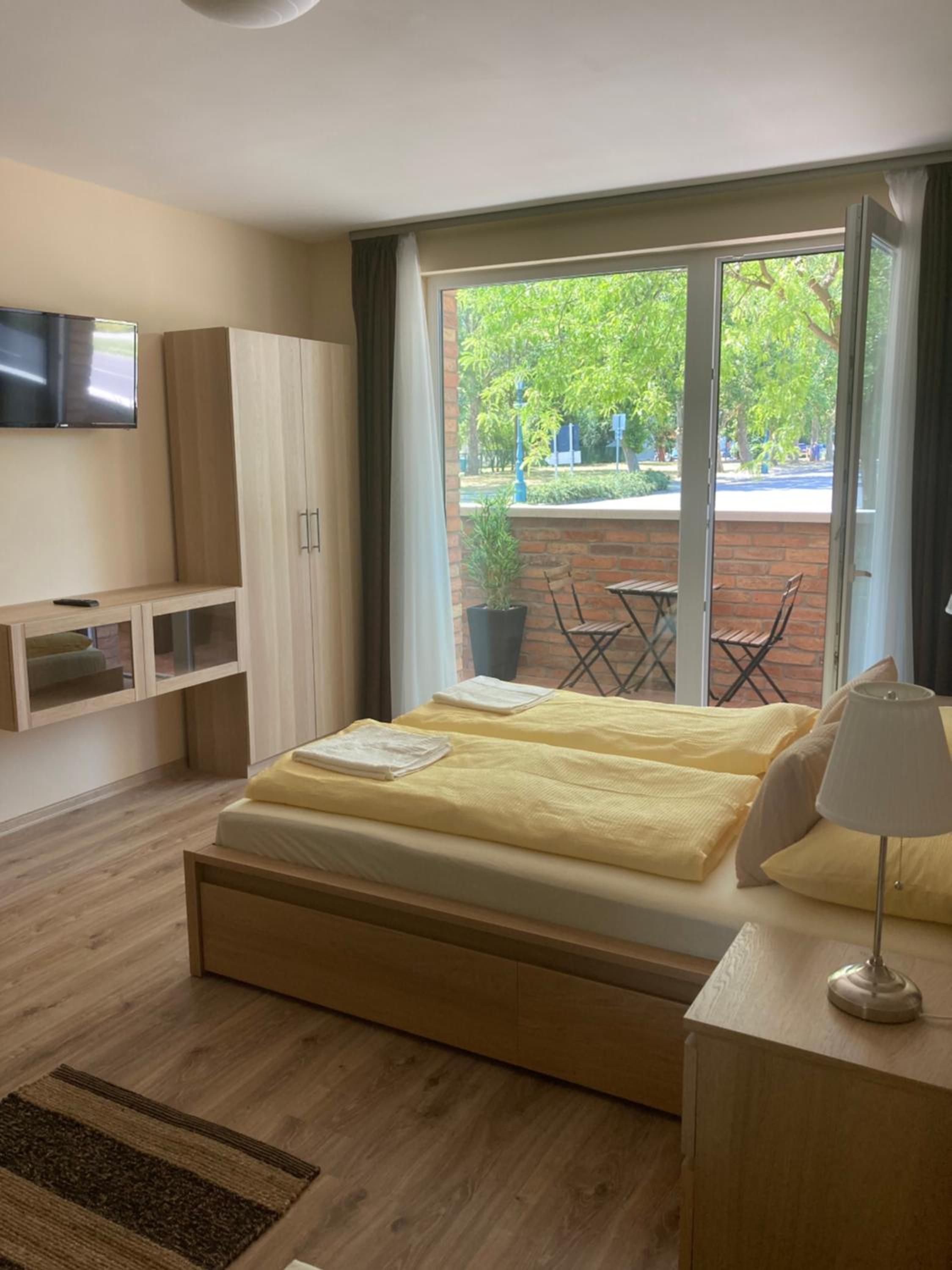 Castellum Apartmanház