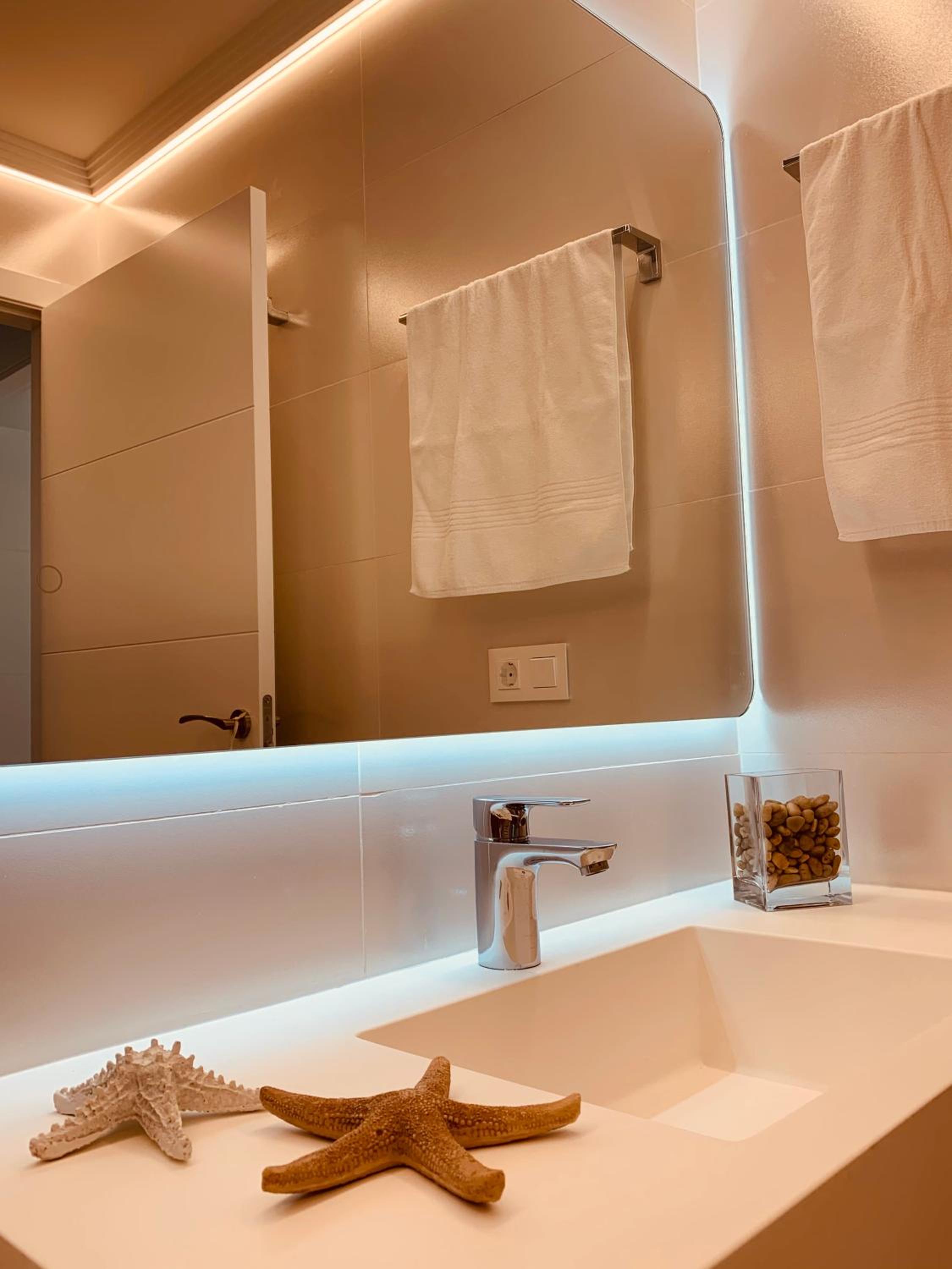 CANELAS PREMIUM NUEVOS con PISCINA, AMPLIAS TERRAZAS Y GARAJE