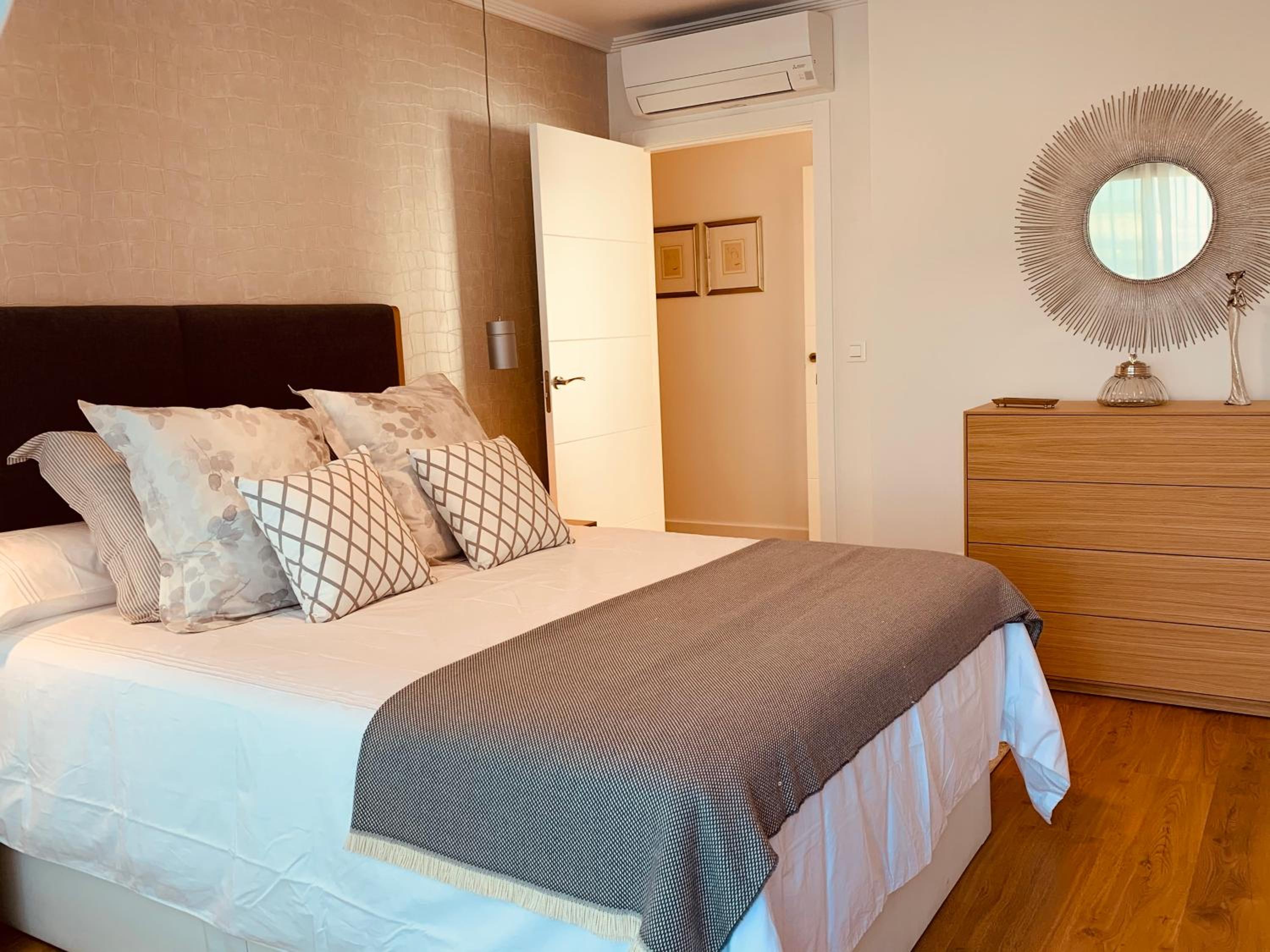 CANELAS PREMIUM NUEVOS con PISCINA, AMPLIAS TERRAZAS Y GARAJE