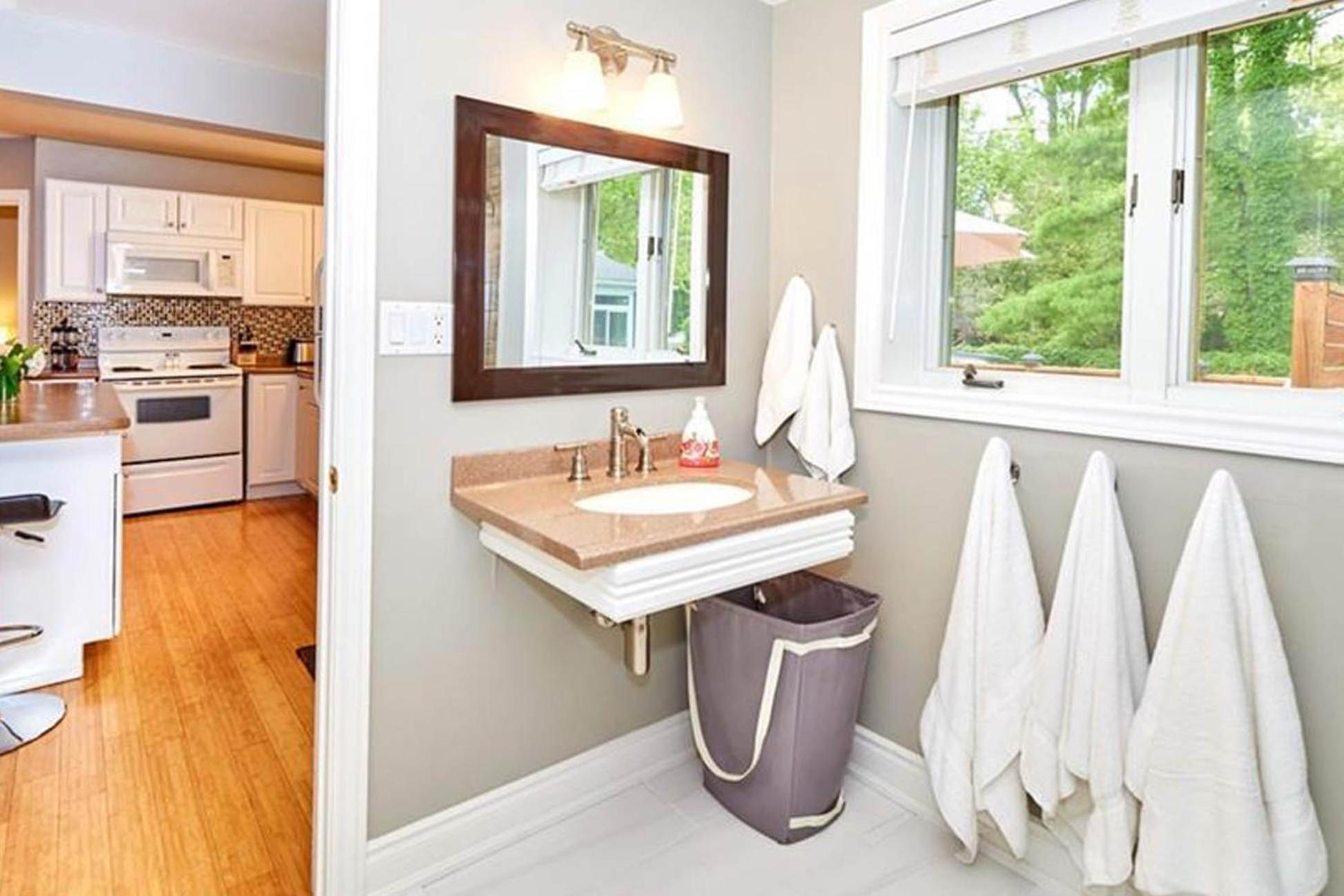 Maple Tree Cottage License  058-2022 - Property Image 4