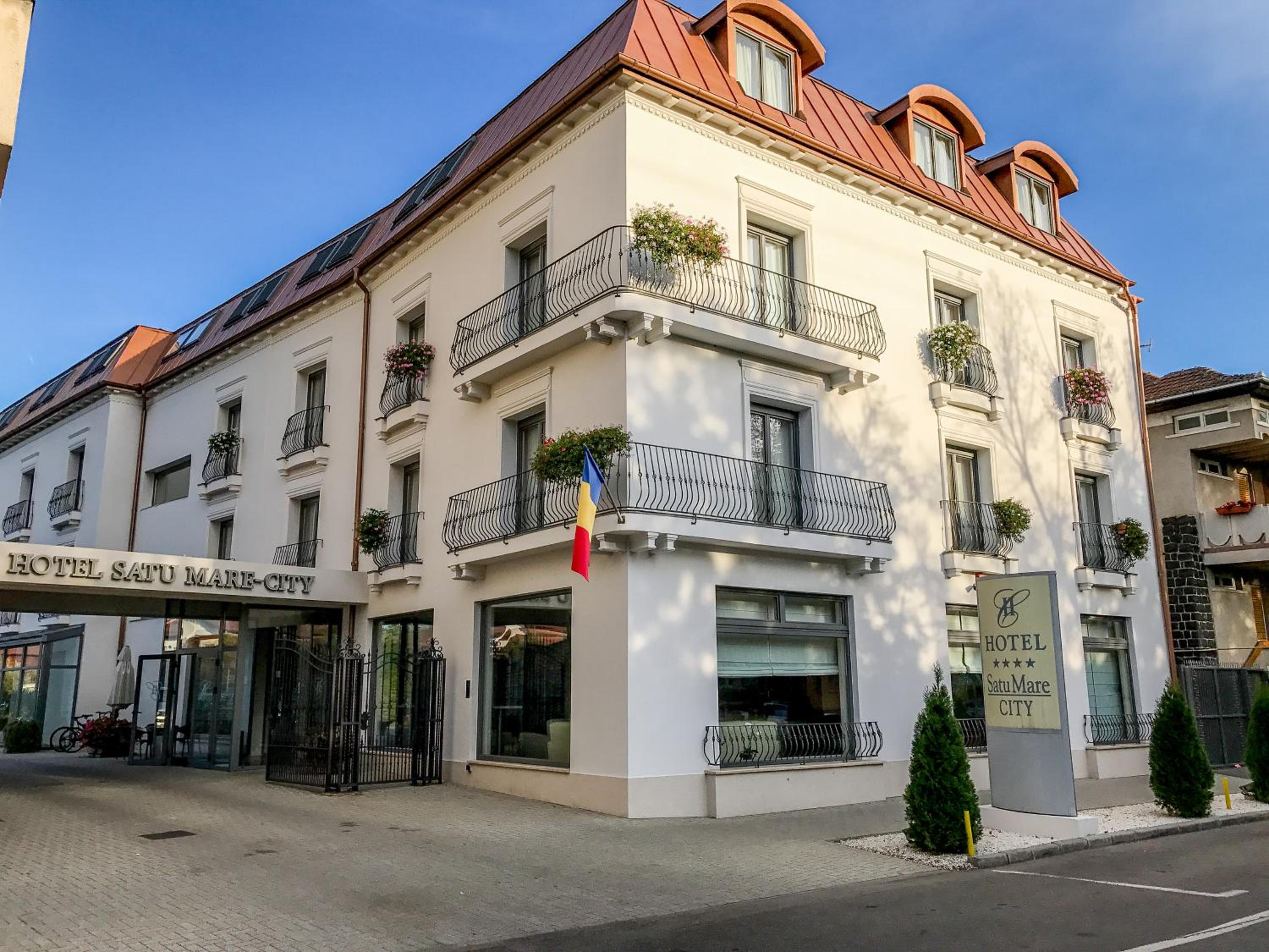 Hotel Satu Mare City - Image 1