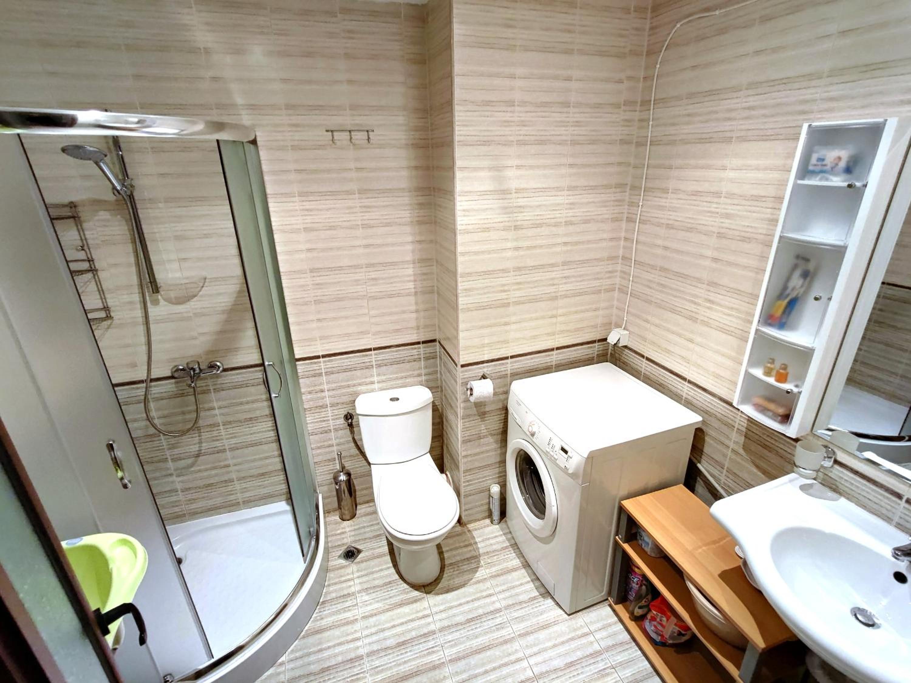 Grenada.Suite.tonight.1 bedroom.pool view.300m to beach