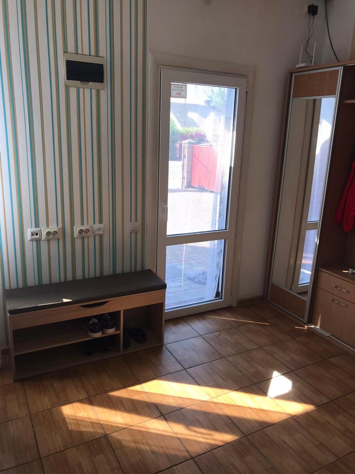 Apartment on Grushevskogo view 2