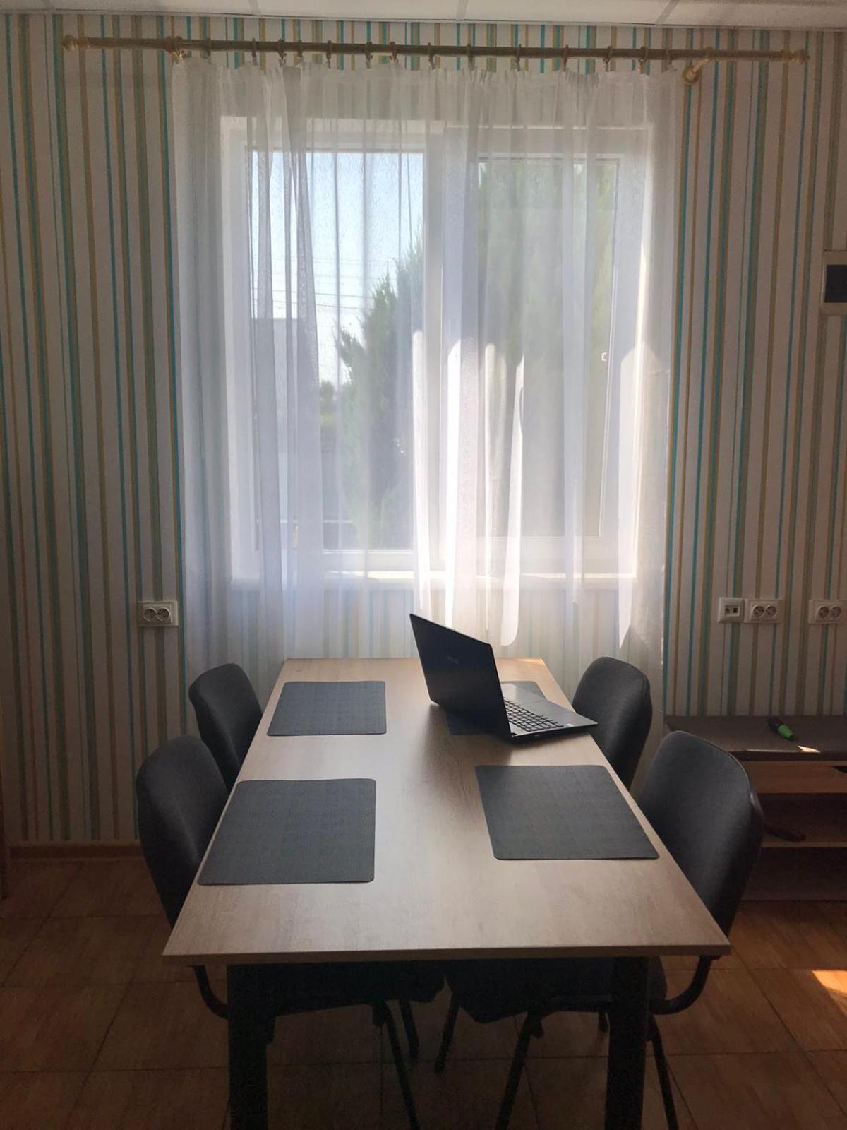 Apartment on Grushevskogo view 5