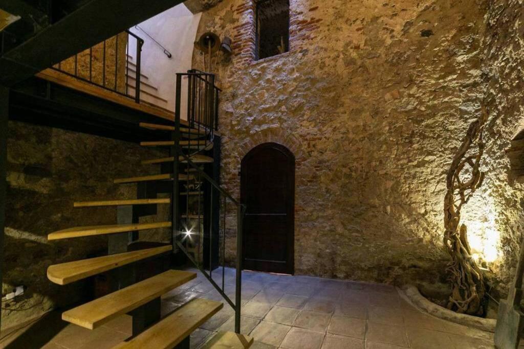 Casa Aldobrandesca