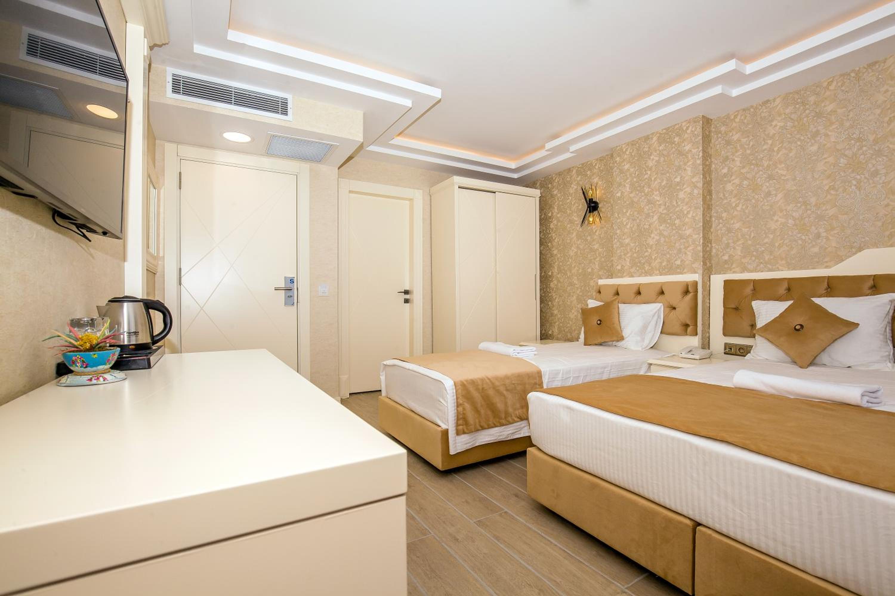 The Lea Hotel - Image 32