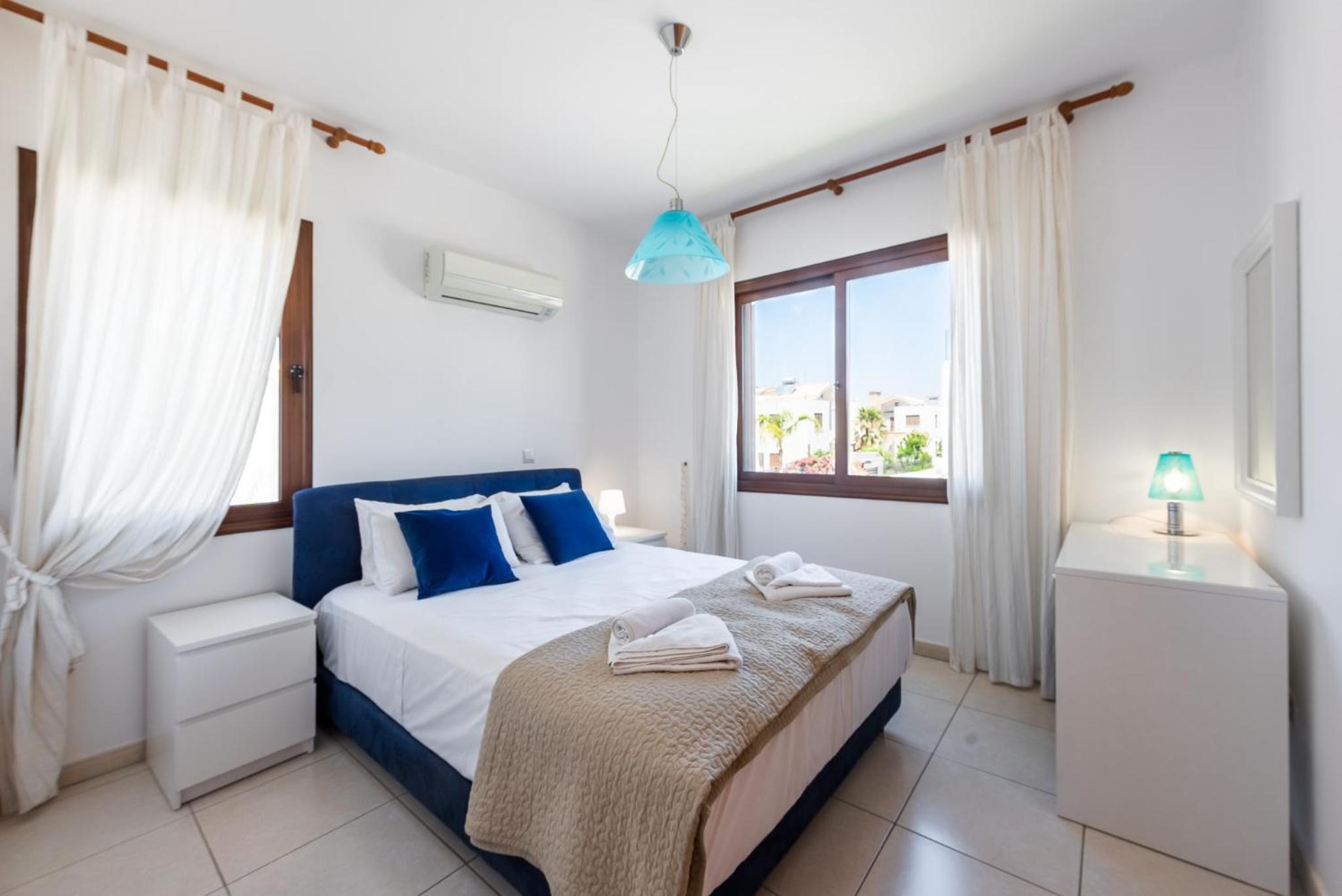 Sea Front Costa Blu by Ezoria Villas view 5