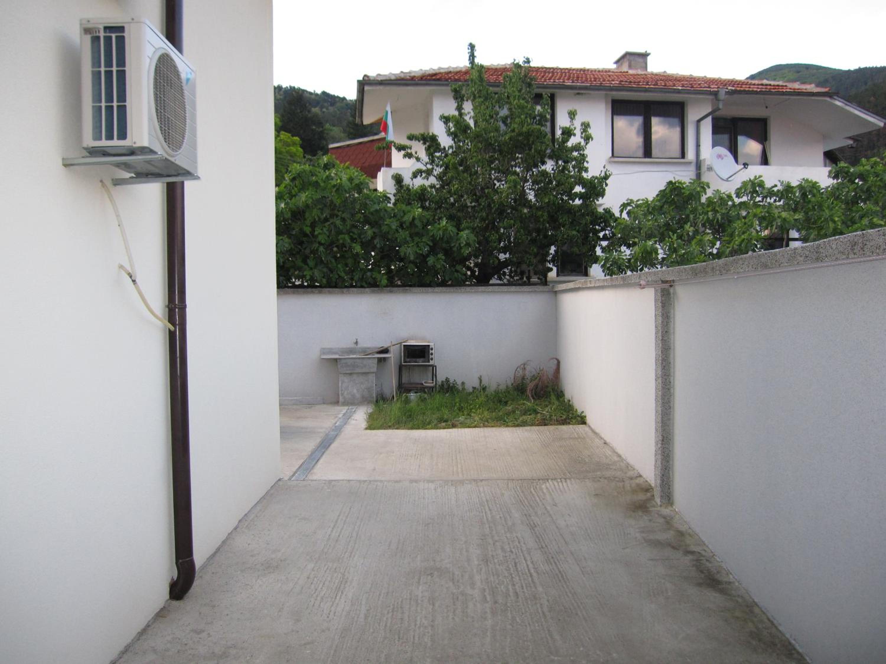 Photo 43