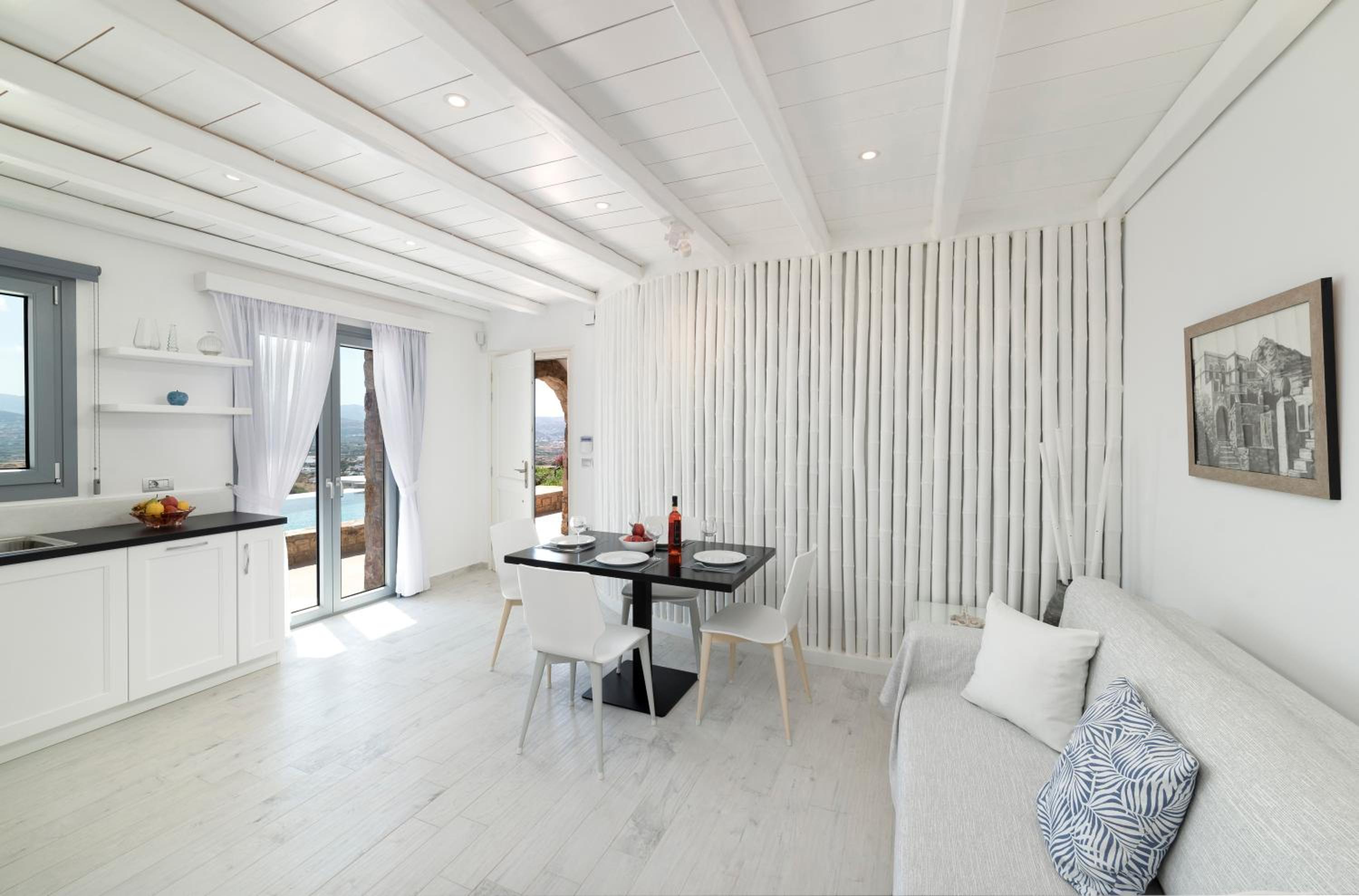 Naxos Rock Villas
