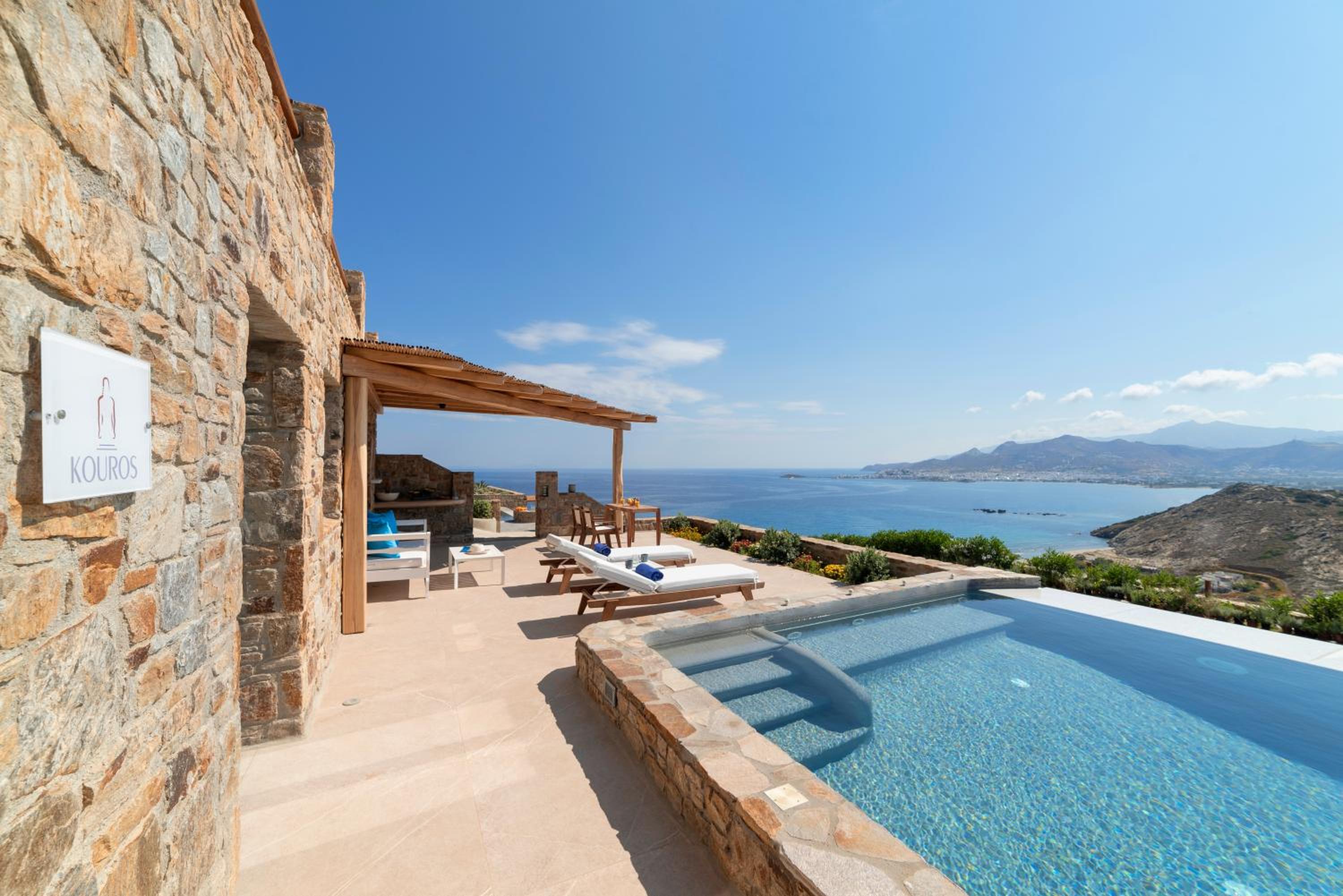 Naxos Rock Villas