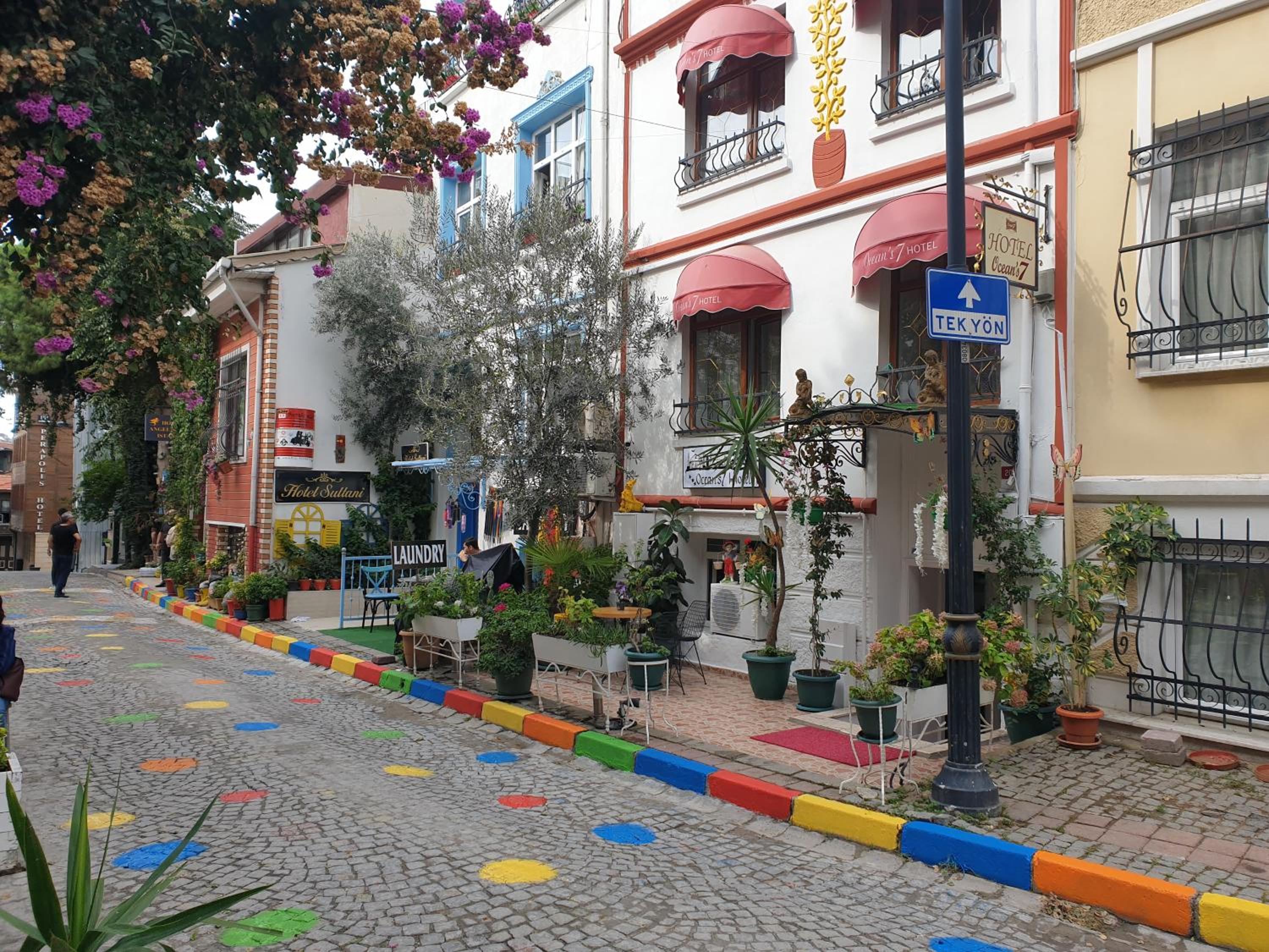 Oceans 7 Hotel - Image 45