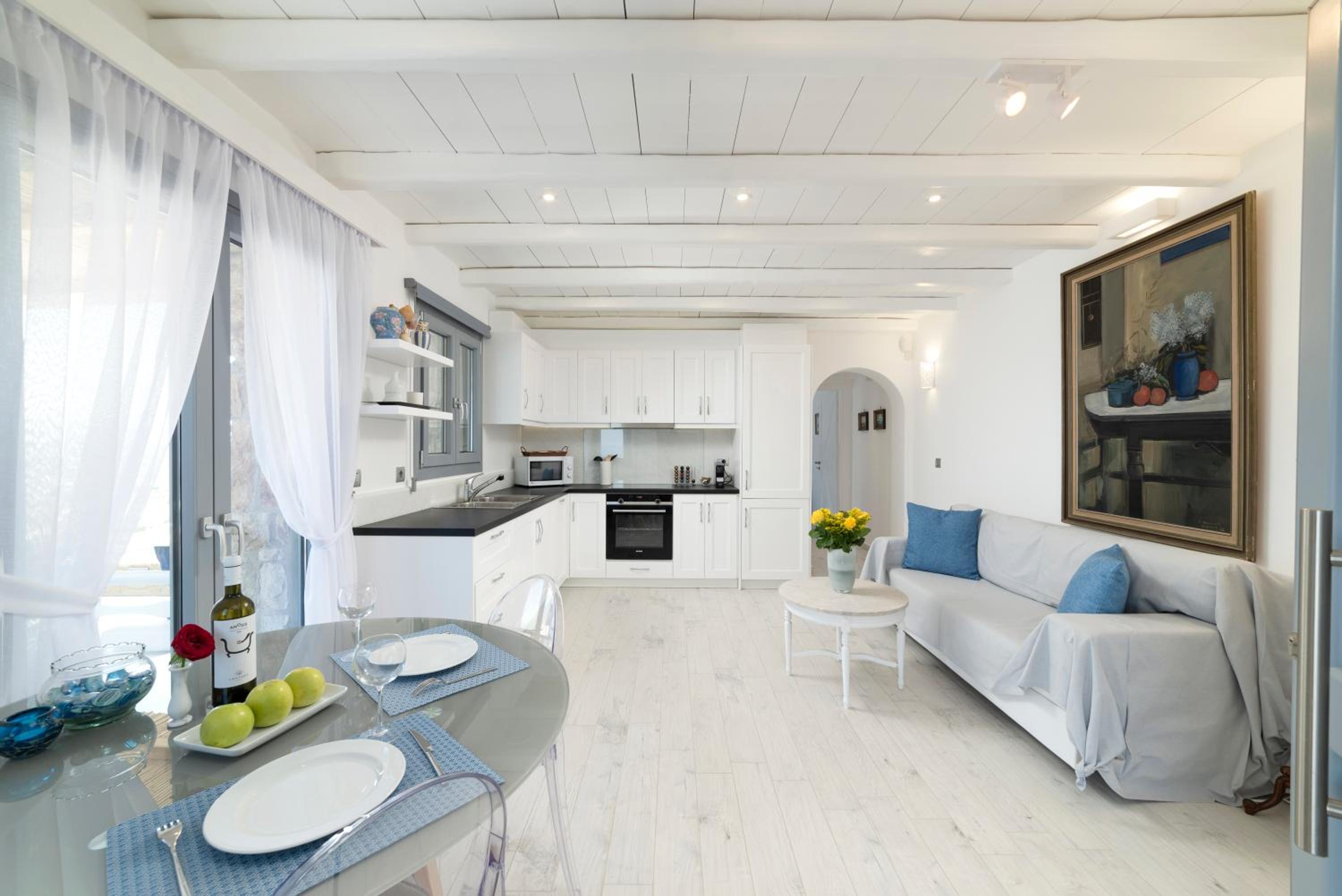 Naxos Rock Villas