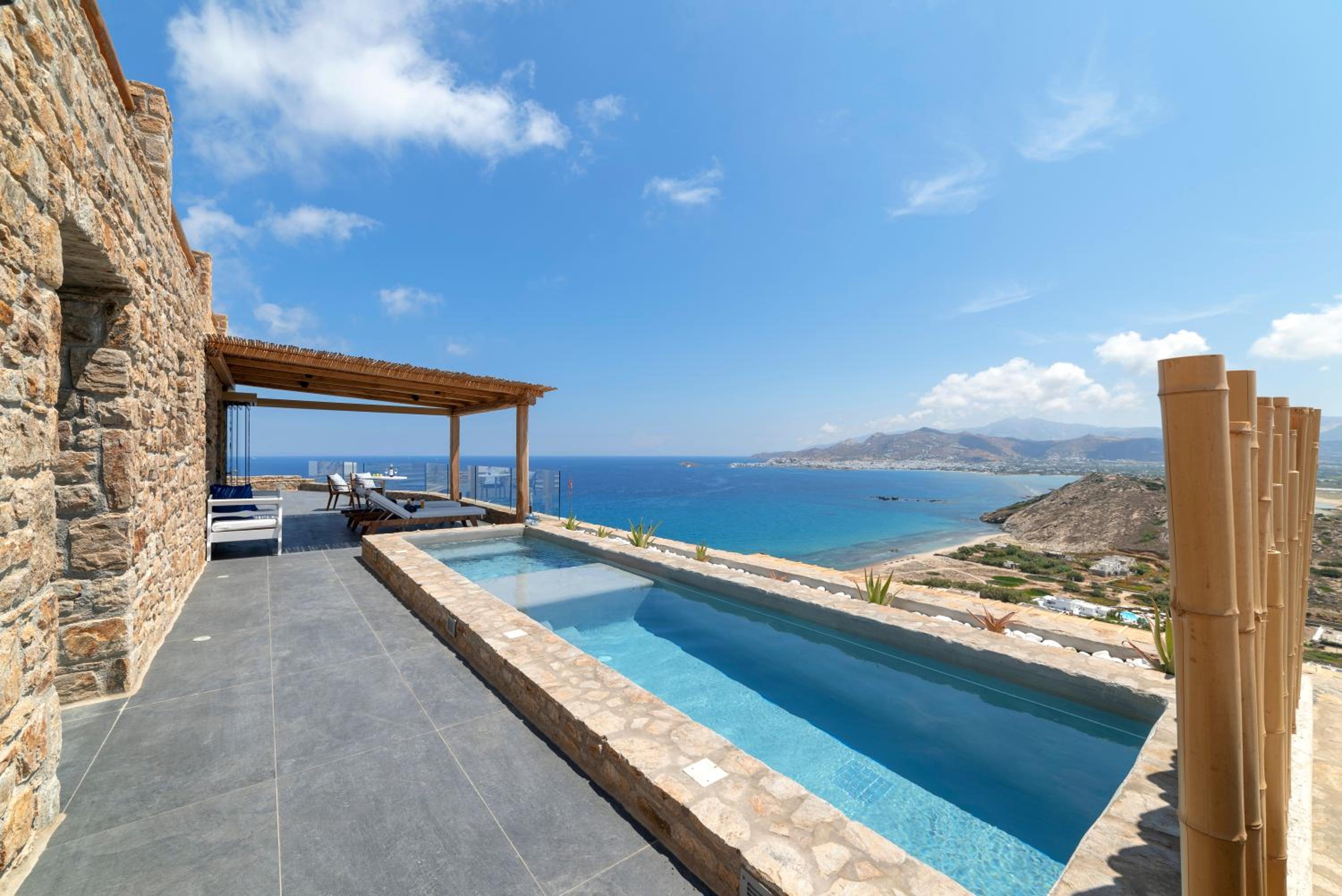 Naxos Rock Villas