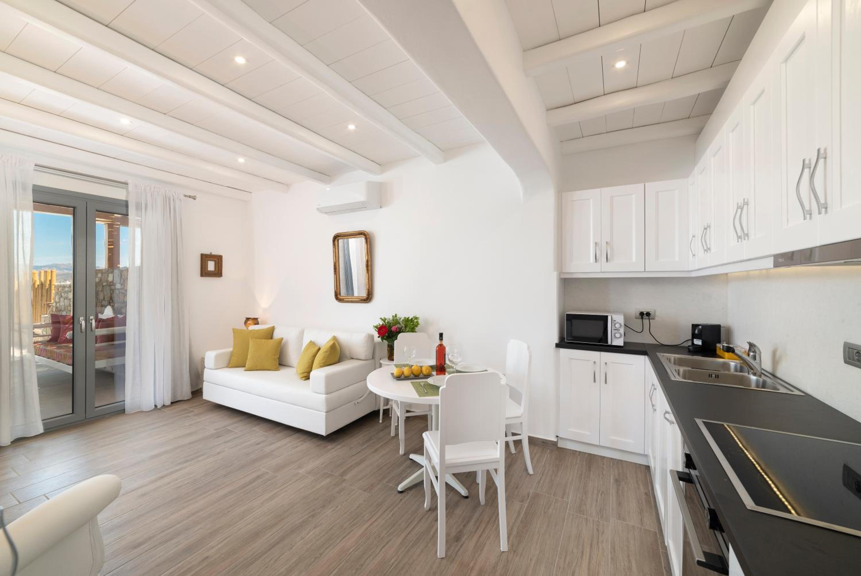 Naxos Rock Villas
