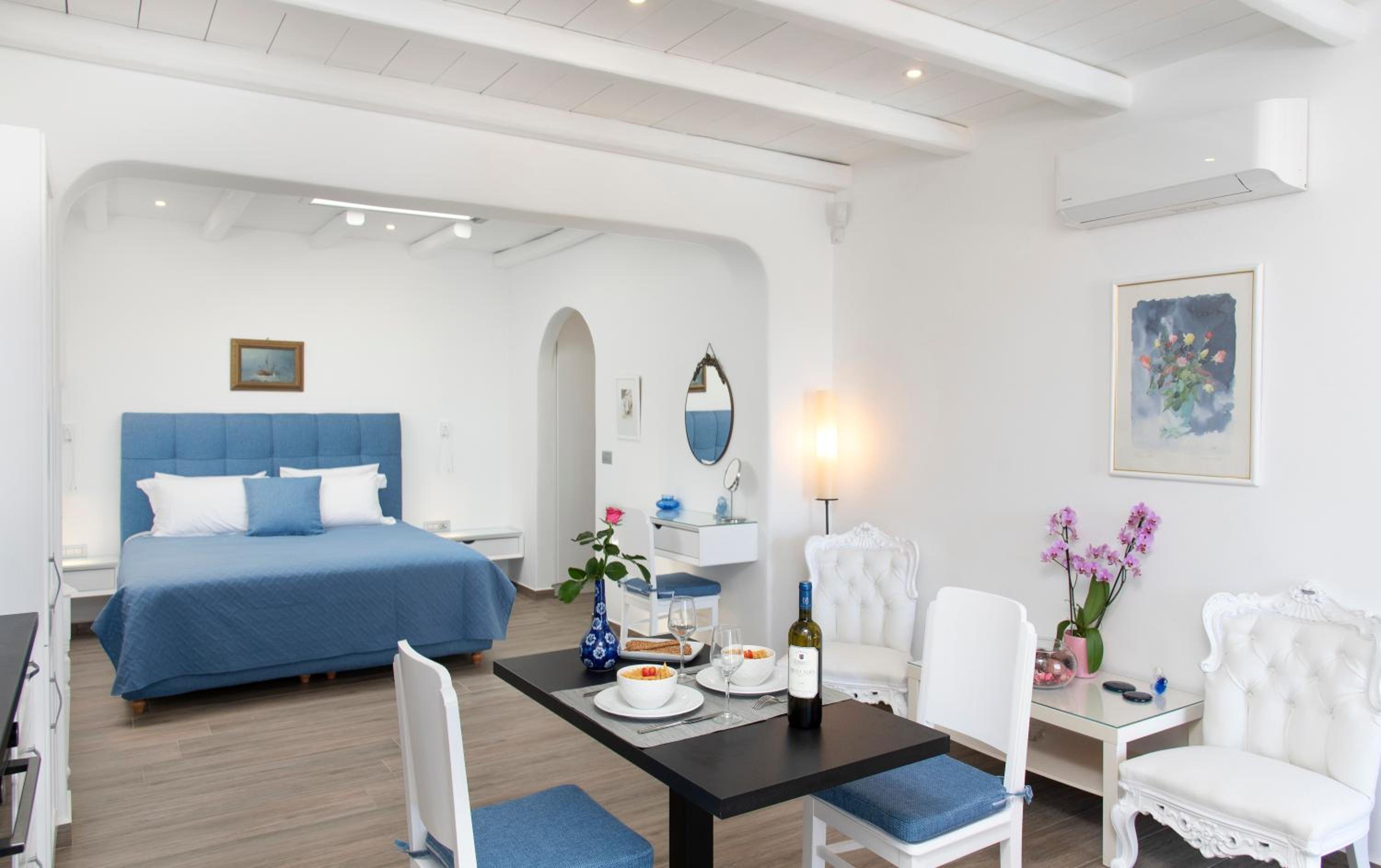 Naxos Rock Villas