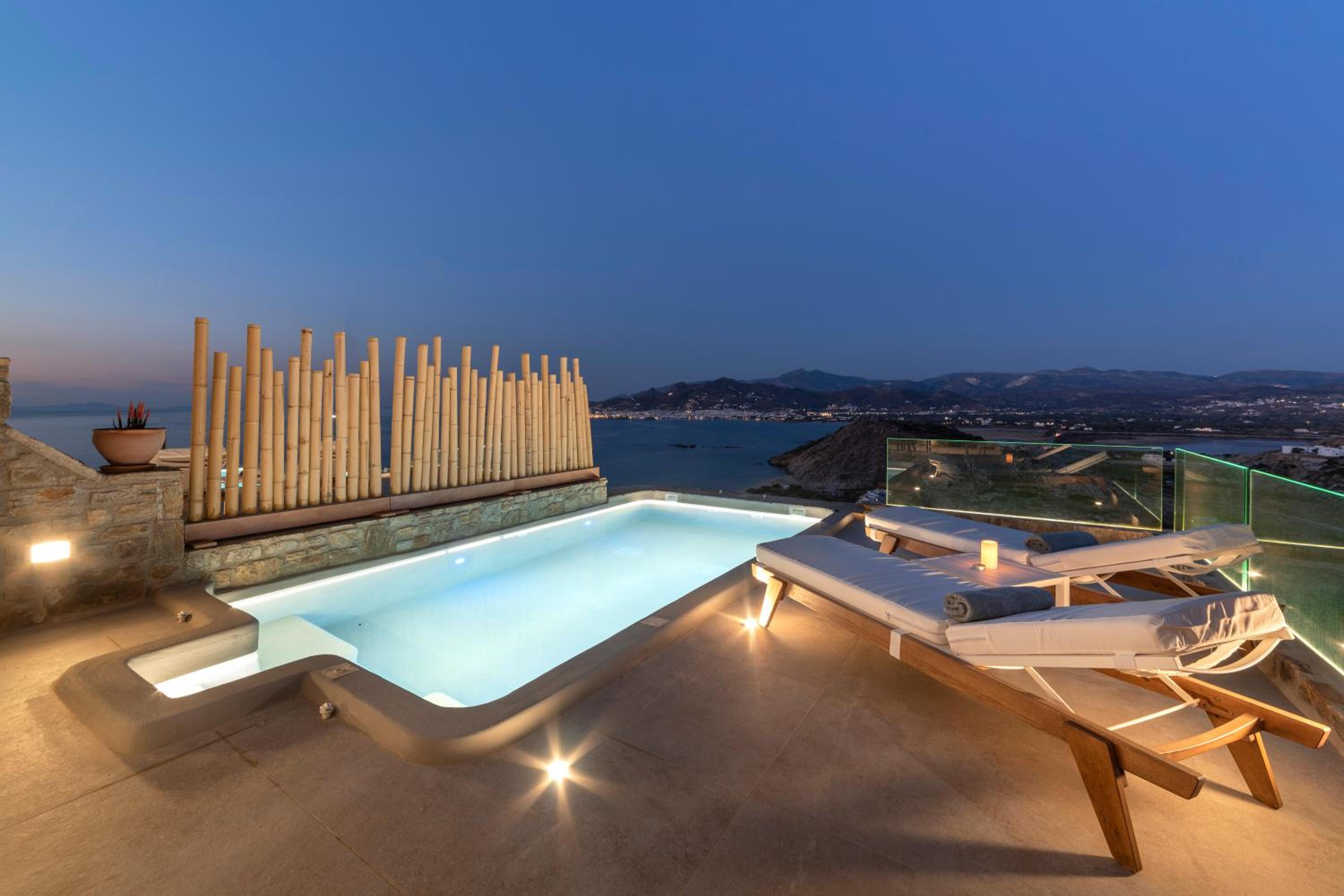 Naxos Rock Villas